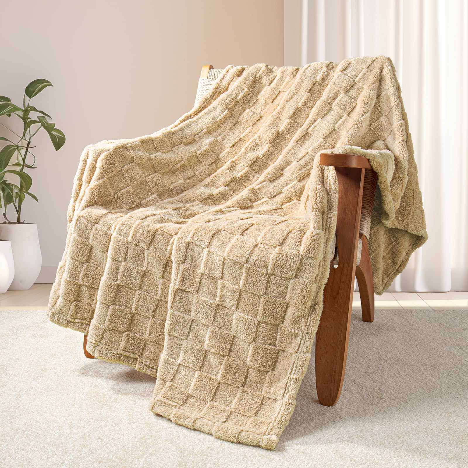 Ultra-Soft Flannel Jacquard Checkered Blanket – Lightweight, Warm & Stylish