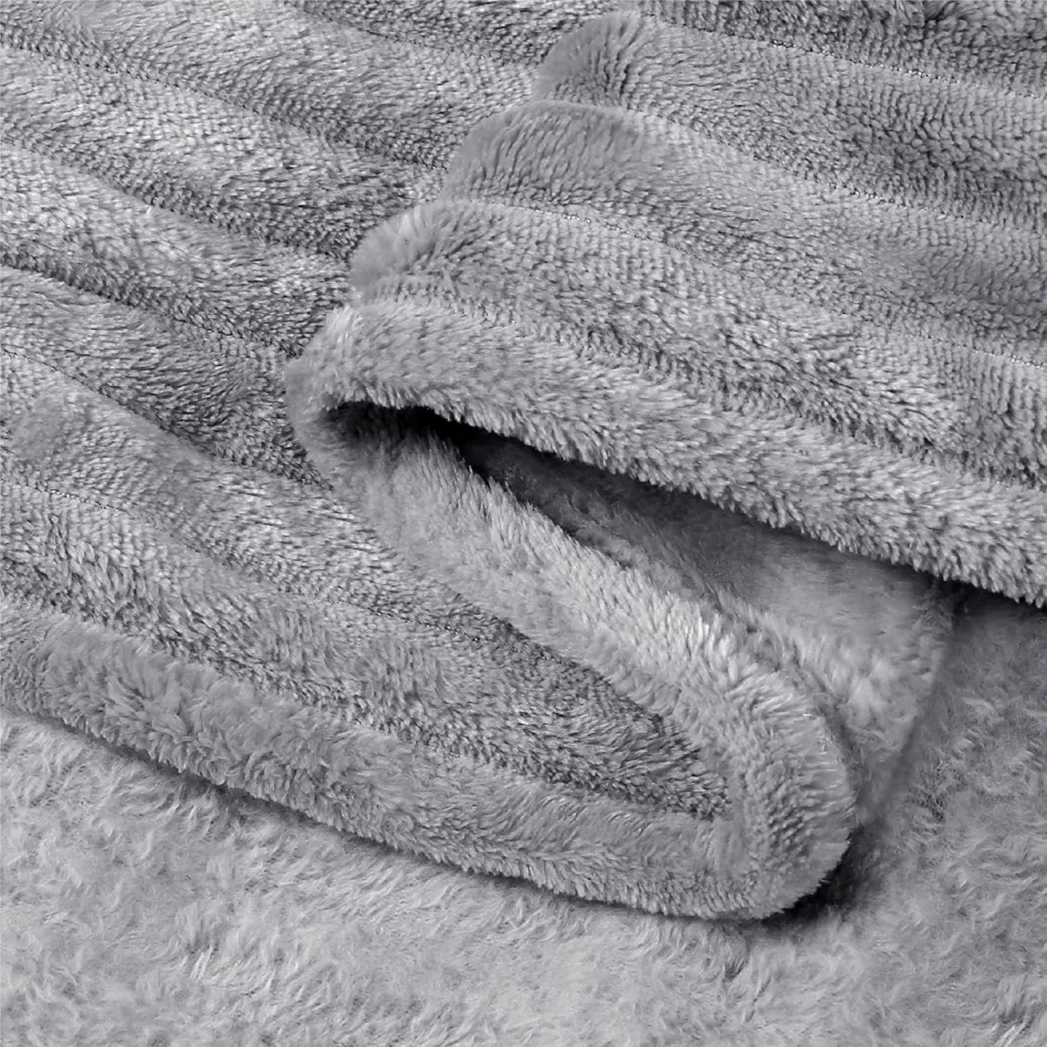 3D Ribbed Striped Fleece Blanket – Ultra-Soft, Lightweight & Warm