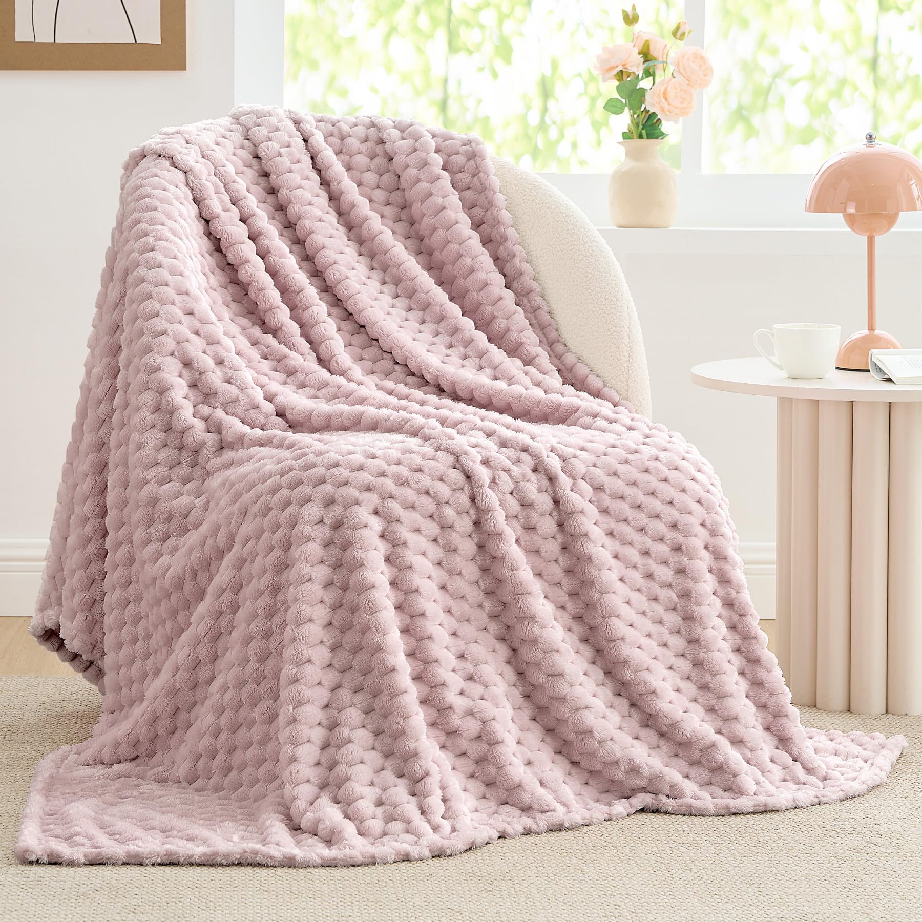 3D Faux Tortoiseshell Jacquard Fleece Blanket – Soft, Cozy & Stylish Decorative Throw