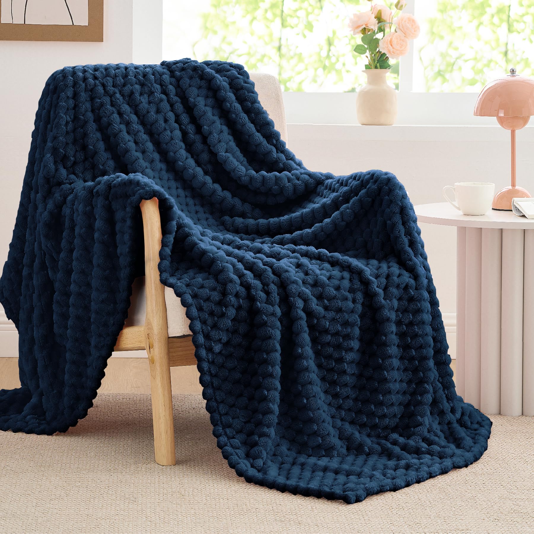 3D Faux Tortoiseshell Jacquard Fleece Blanket – Soft, Cozy & Stylish Decorative Throw