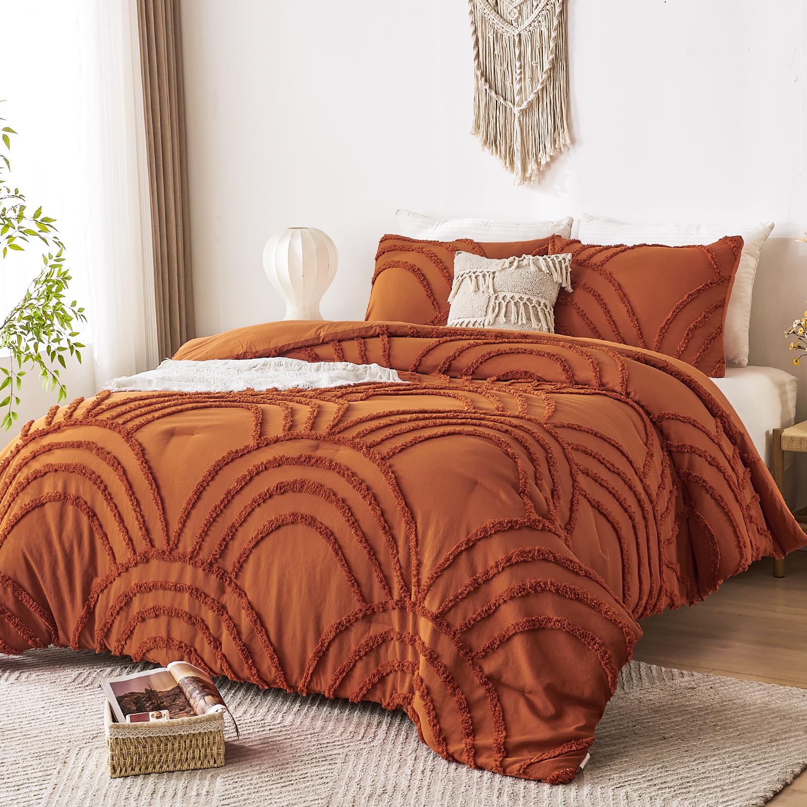 Rainbow Tufted Quilt Set – Textured Arch Pattern, Soft Microfiber Filling, Durable & Easy-Care Bedding