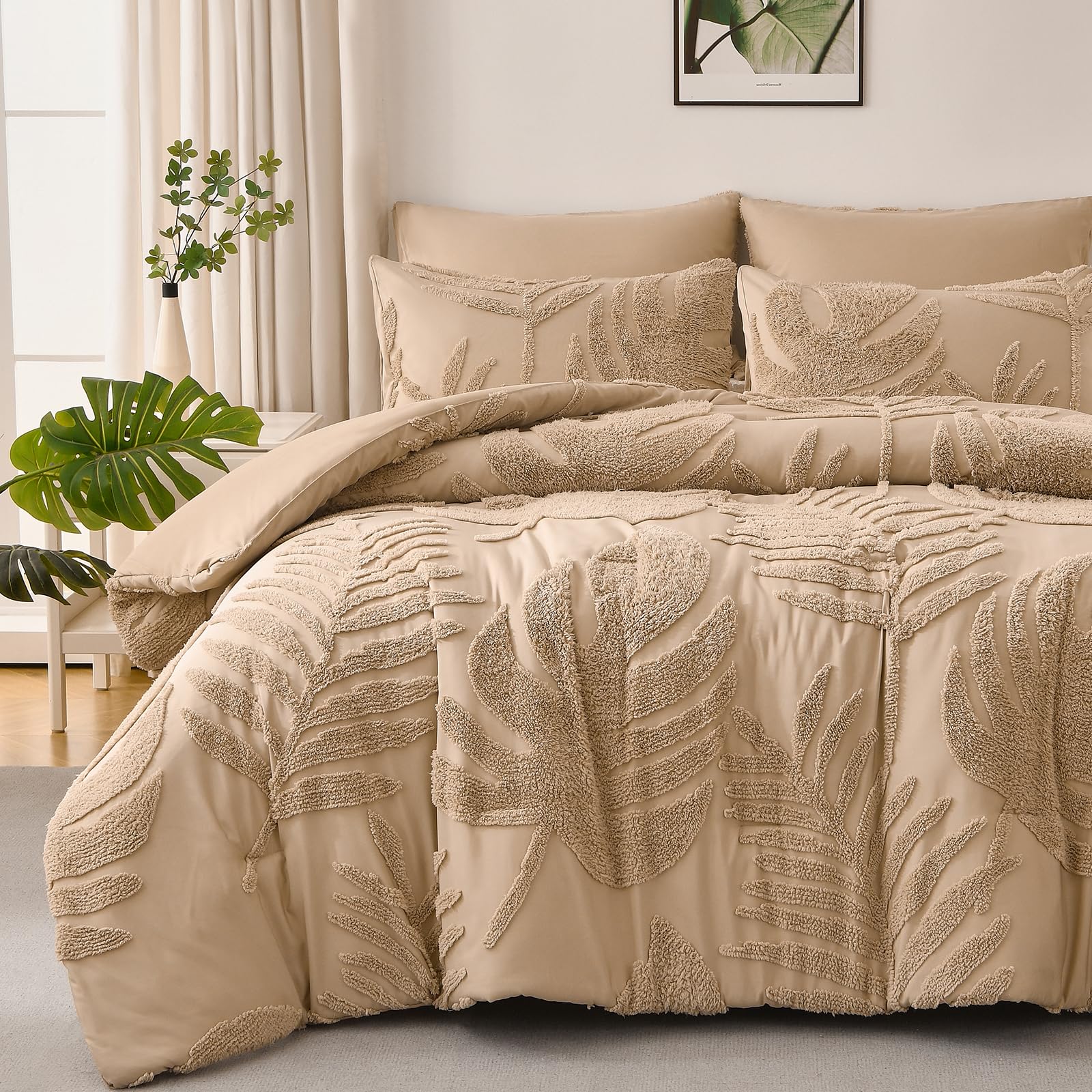 Palm Leaf Tufted Quilt Set – Soft Microfiber Comfort, Tropical Textured Design & Easy-Care Bedding