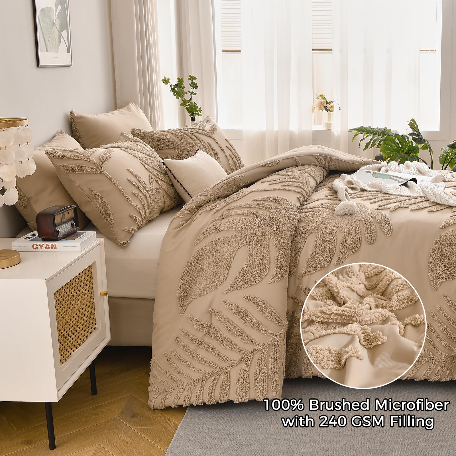 Palm Leaf Tufted Quilt Set – Soft Microfiber Comfort, Tropical Textured Design & Easy-Care Bedding