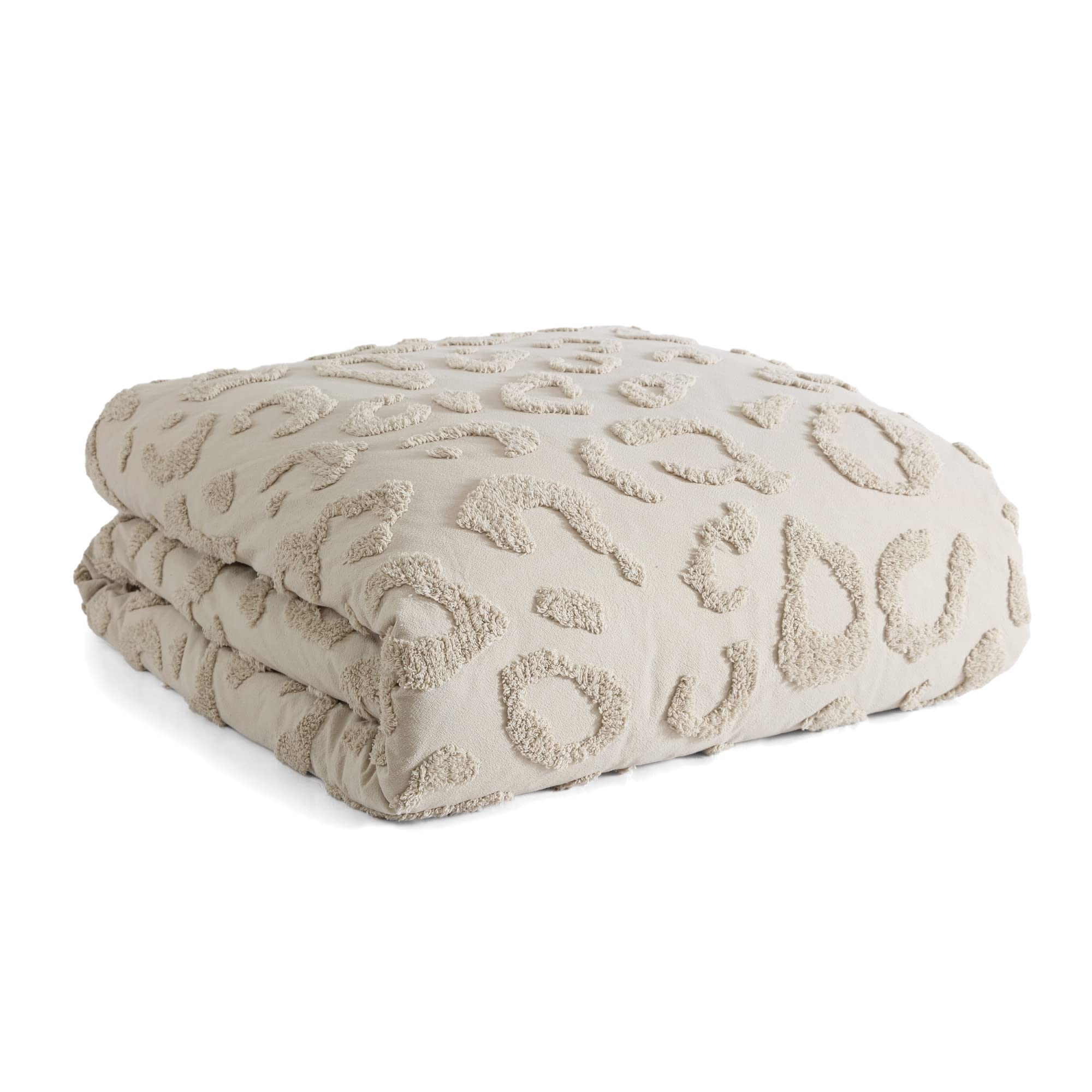 Leopard Tufted Quilt Set – Ultra-Soft Microfiber, Trendy Textured Design & Easy-Care Bedding