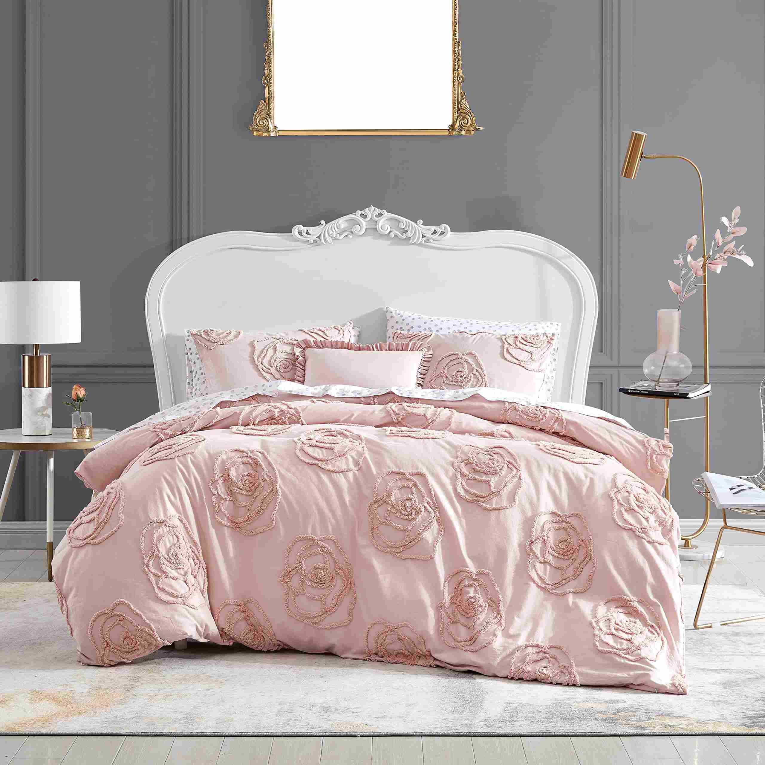 Rose Tufted Quilt Set – Soft Cotton Fabric, Elegant Textured Design & Easy-Care Bedding