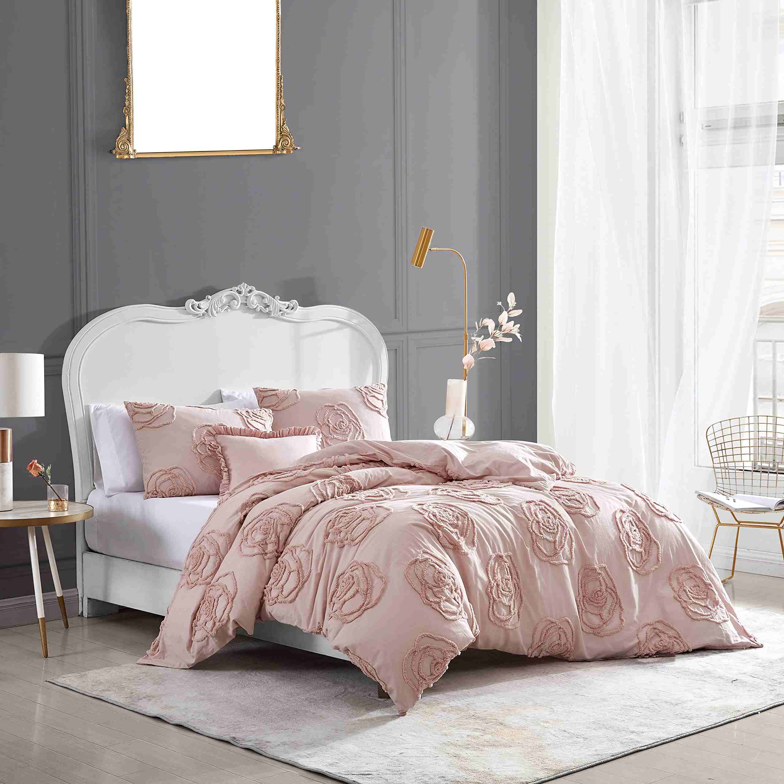 Rose Tufted Quilt Set – Soft Cotton Fabric, Elegant Textured Design & Easy-Care Bedding