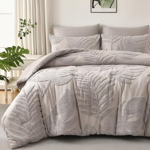 Palm Leaf Tufted Quilt Set – Soft Microfiber Comfort, Tropical Textured Design & Easy-Care Bedding