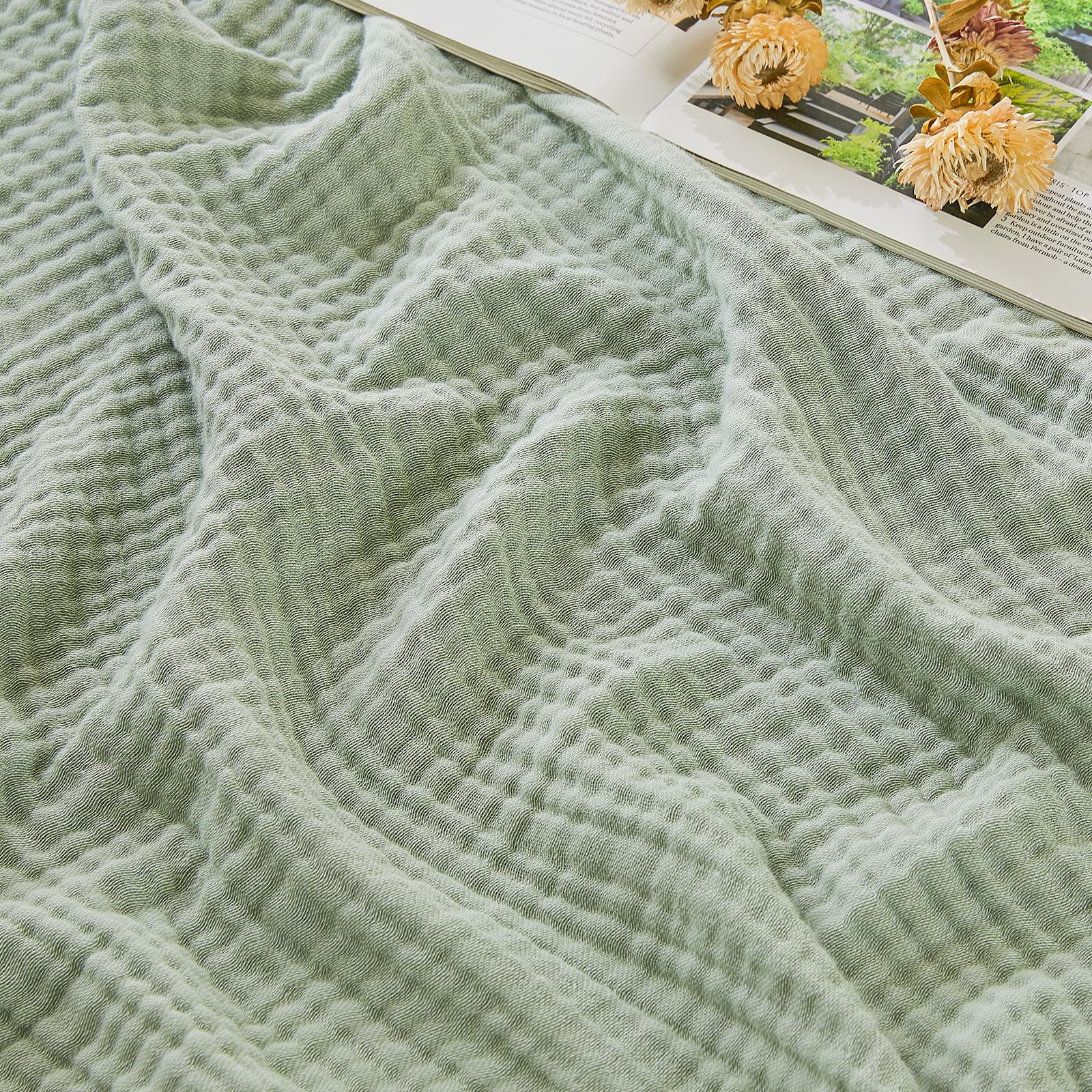 100% Cotton Gauze Blanket – 4-Layer Muslin Throw