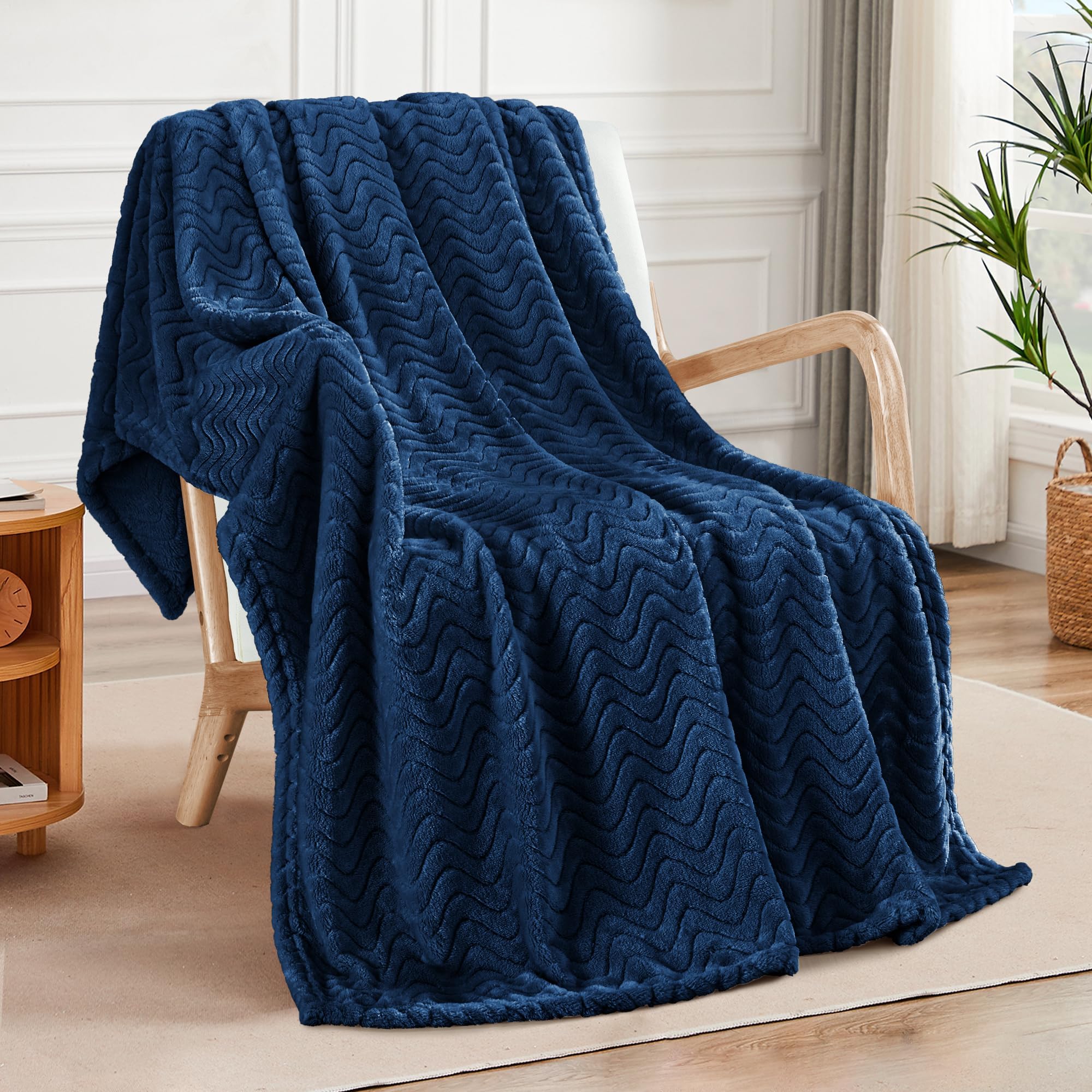 Wavy Textured Flannel Fleece Throw Blanket