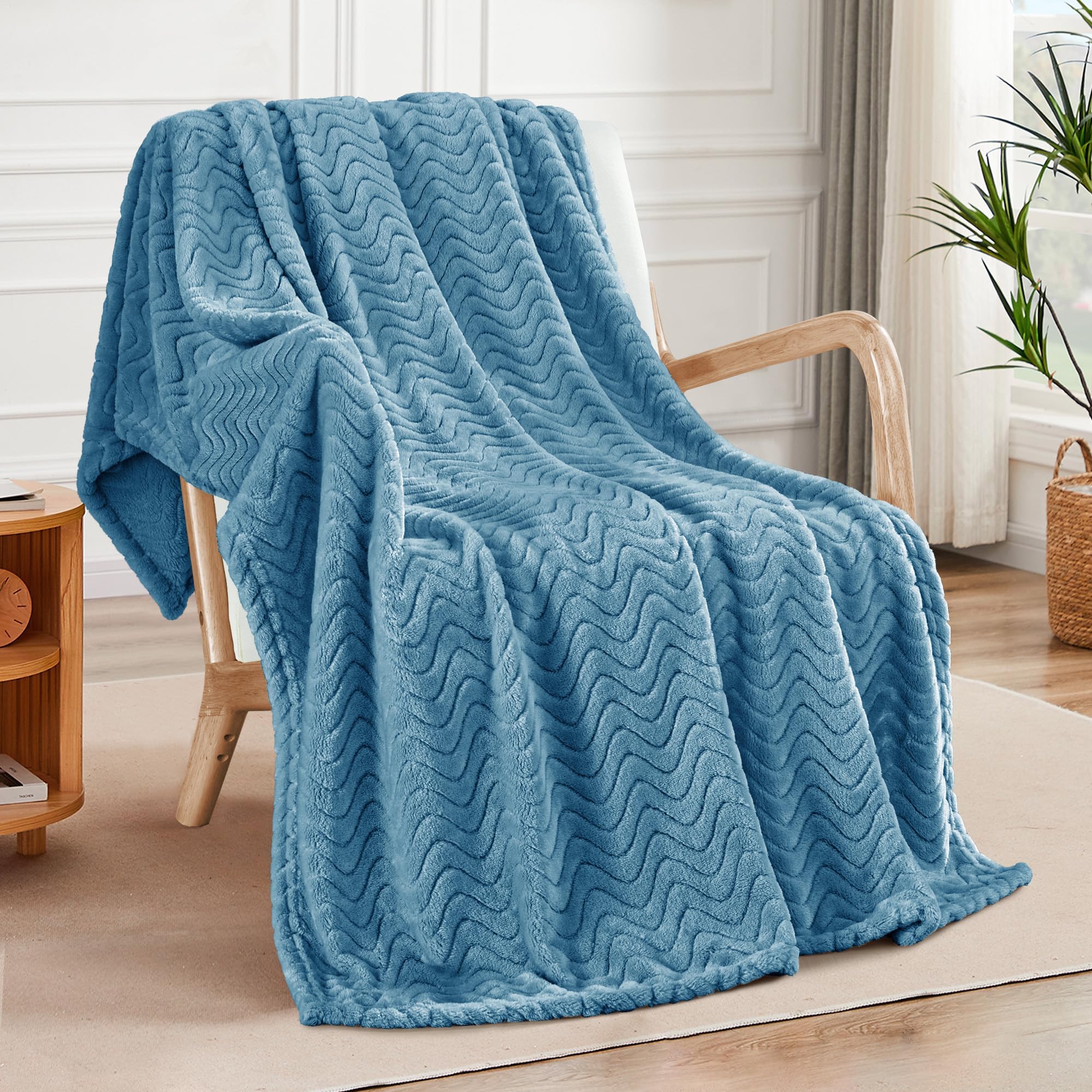 Wavy Textured Flannel Fleece Throw Blanket