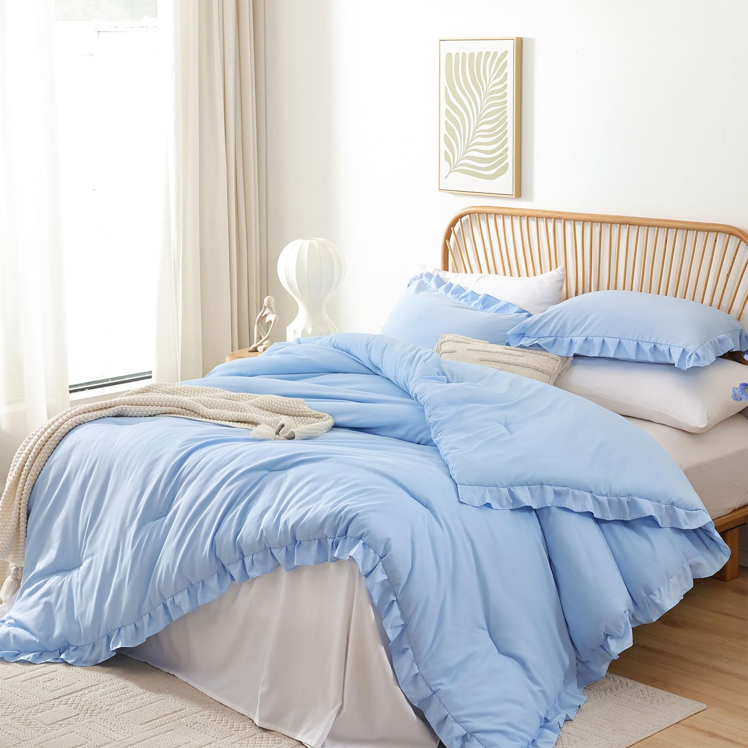 Brushed Microfiber Ruffled Quilt Set – Soft, Lightweight, and All-Season Comforter Set
