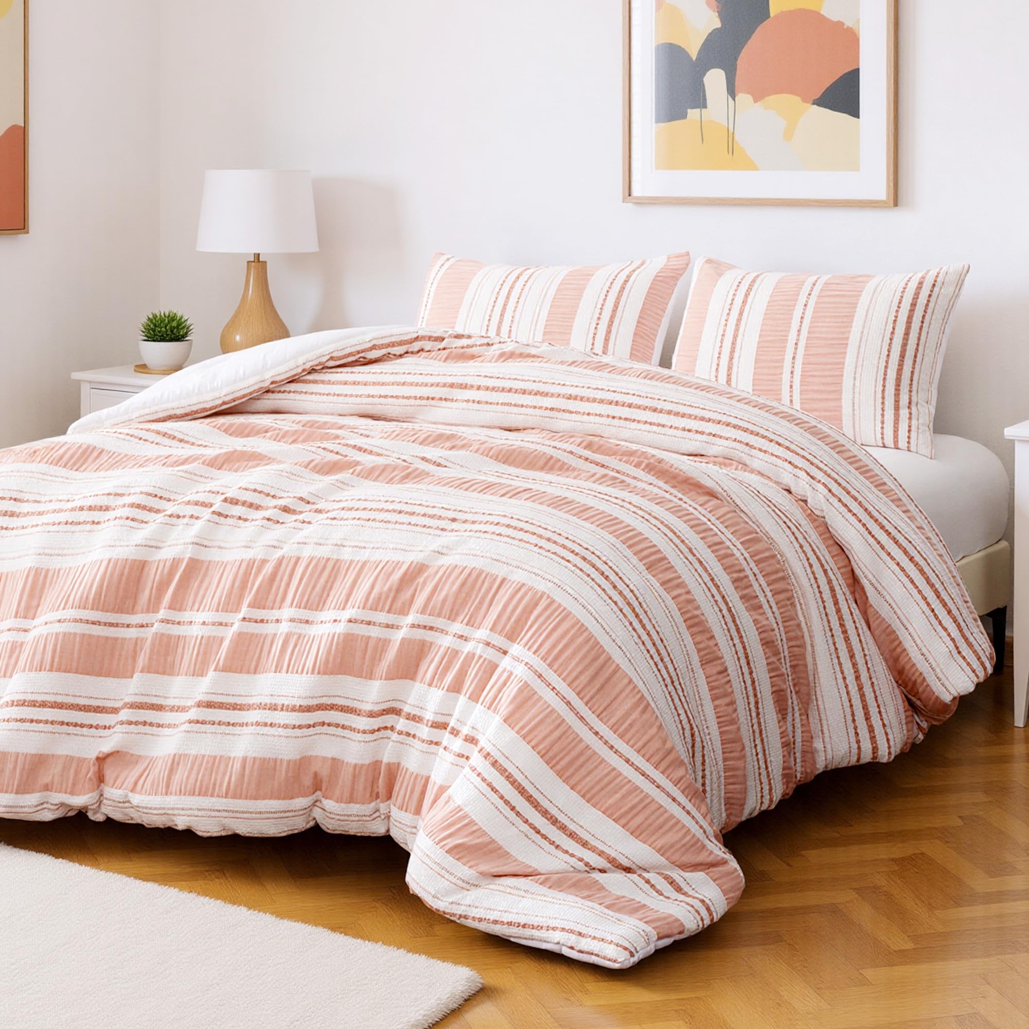 Jacquard Striped Quilt Set – Simple, Versatile, and All-Season Comforter Set