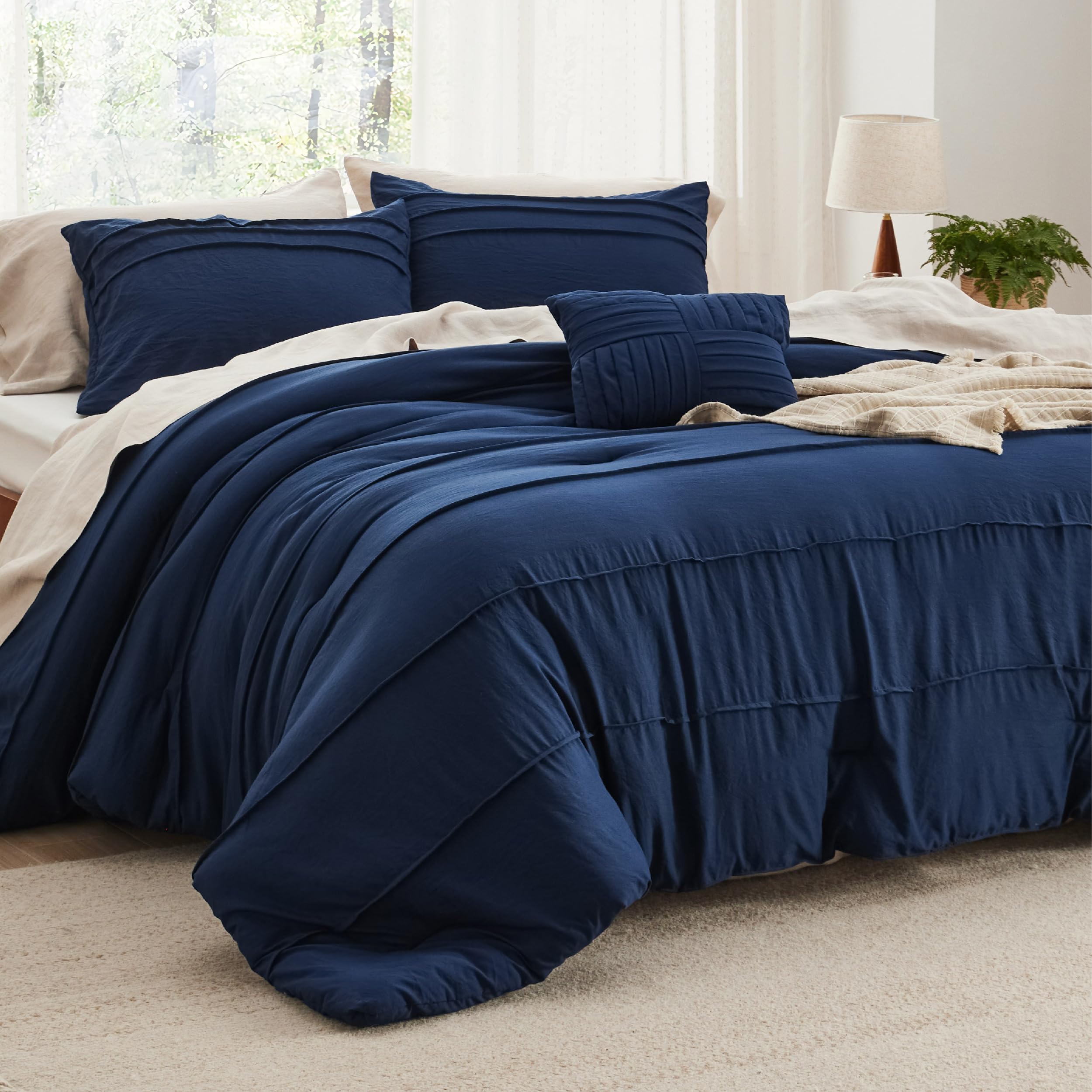 Soft Pre-Washed Crinkled Quilt Set – Cozy, Stylish, and Year-Round Comfort