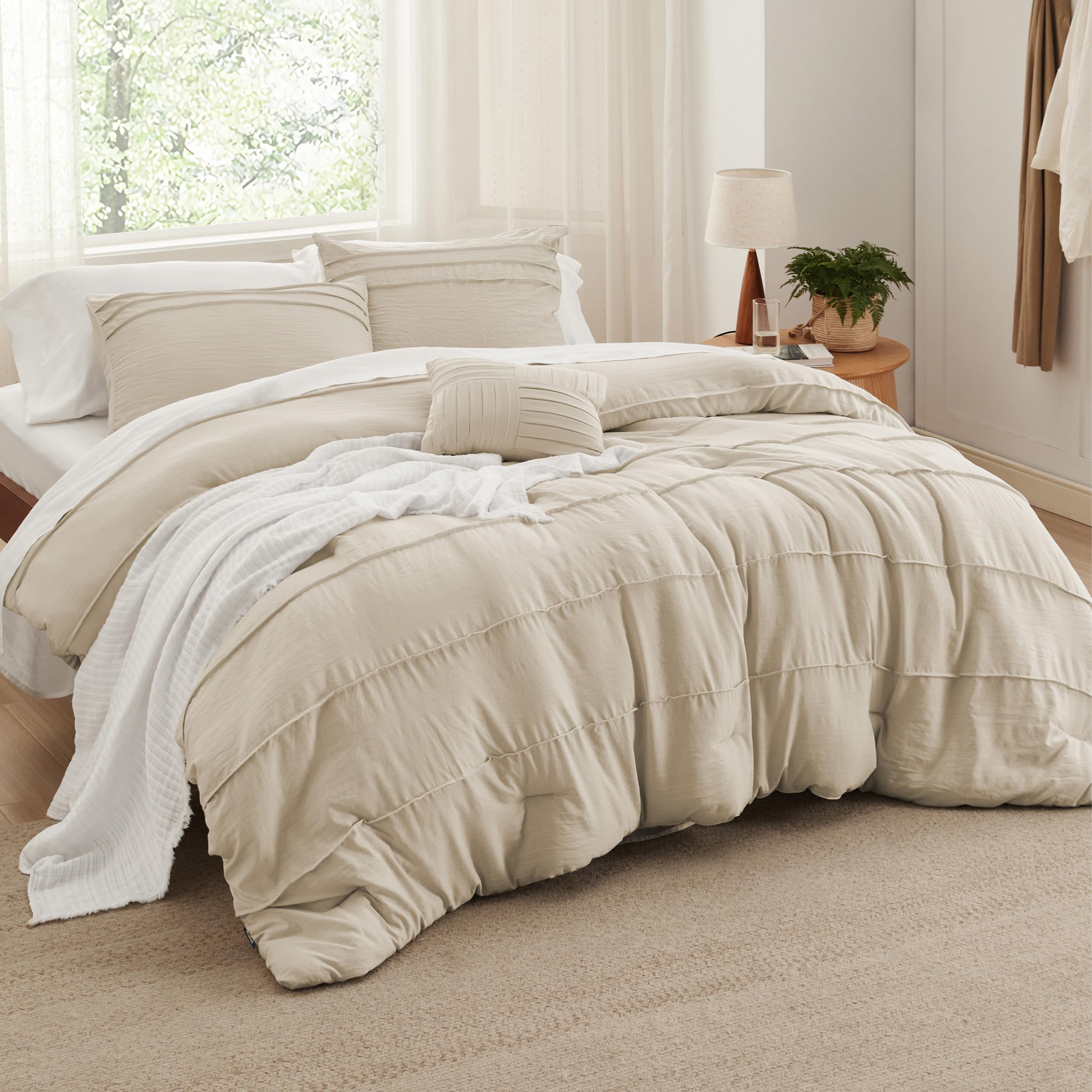 Soft Pre-Washed Crinkled Quilt Set – Cozy, Stylish, and Year-Round Comfort