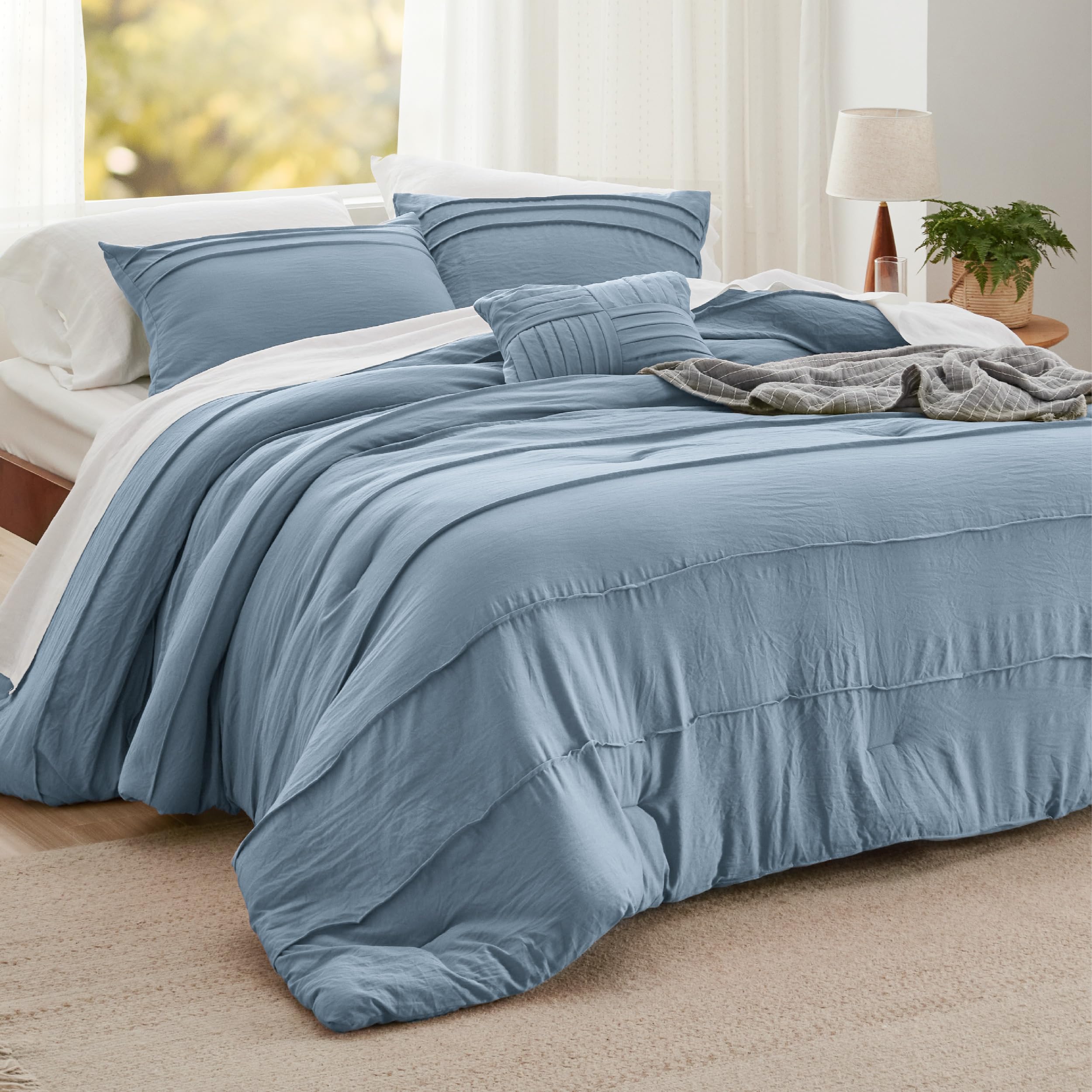 Soft Pre-Washed Crinkled Quilt Set – Cozy, Stylish, and Year-Round Comfort