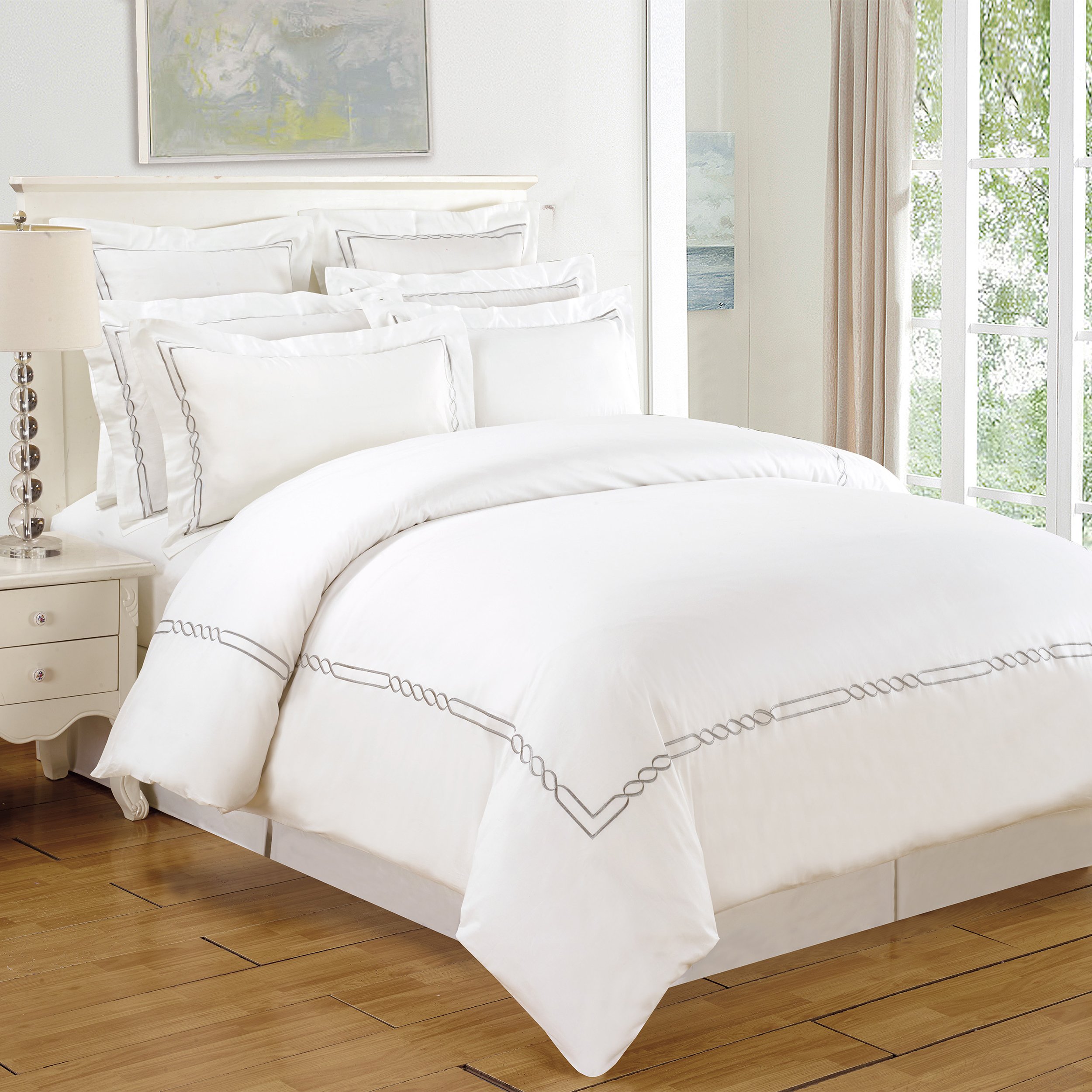 Premium Cotton Embroidered Quilt Set – Soft, Breathable, and Elegantly Designed