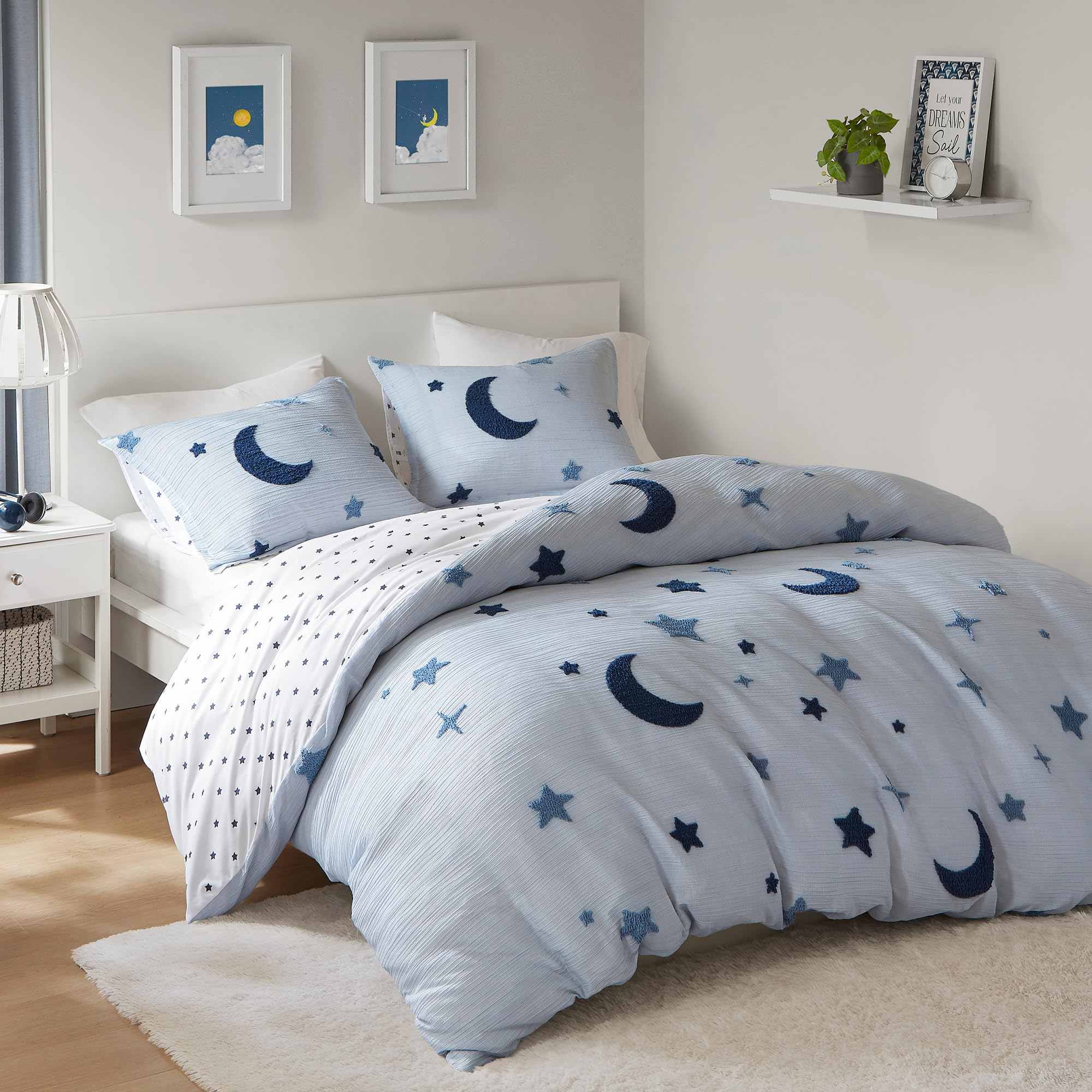 Tufted Chenille Star & Moon Comforter Set – Pastel Galaxy Design for Kids