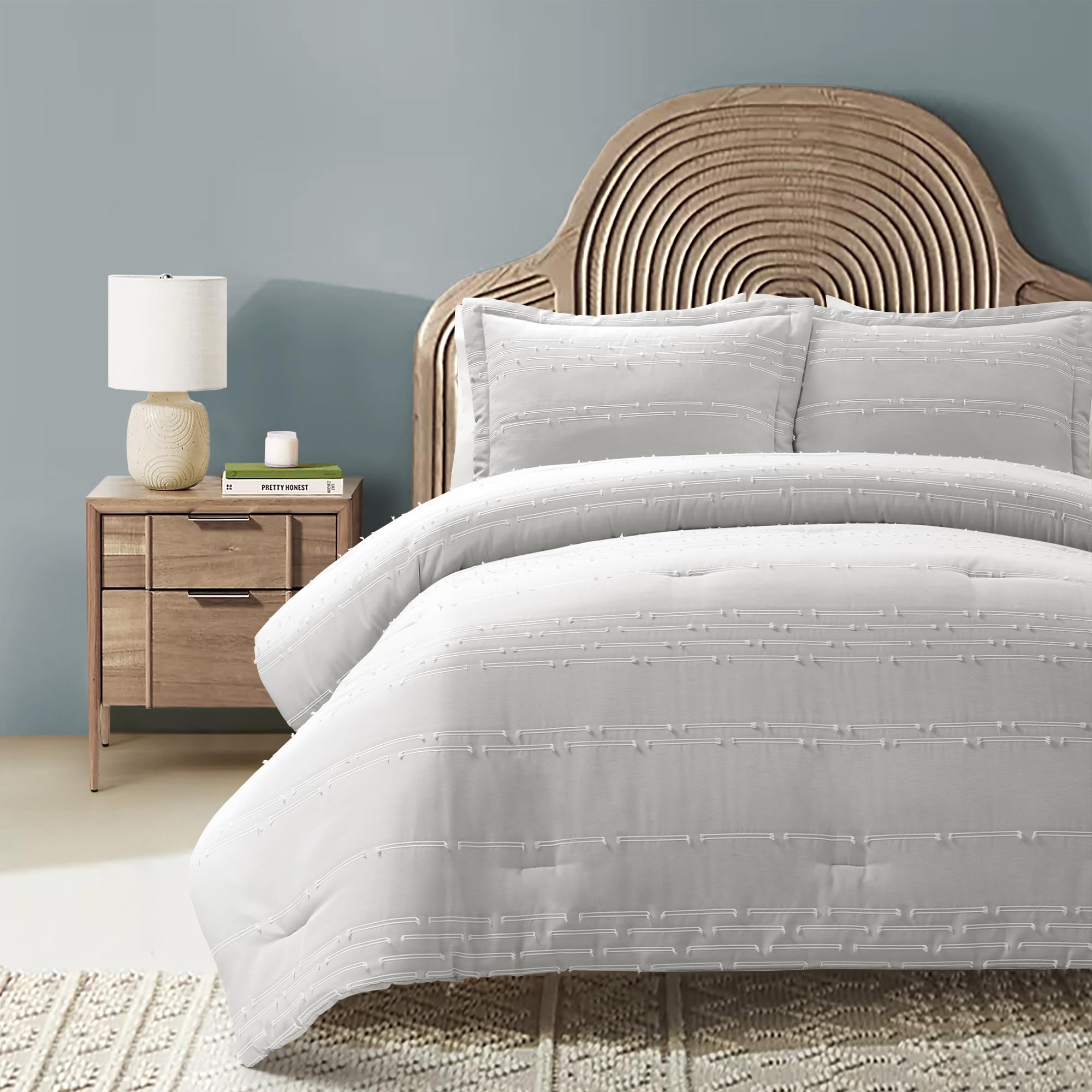 Striped Cut-Pile Jacquard Comforter Set – Neutral Tones & All-Season Comfort