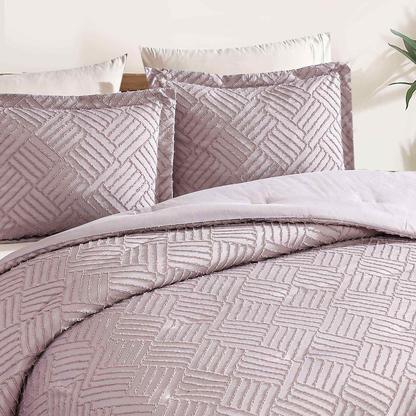 Clipped Jacquard Comforter Set – Bohemian Texture & Year-Round Softness