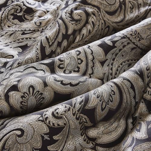Paisley Jacquard Comforter Set – Soft, Lustrous & All-Season Cozy