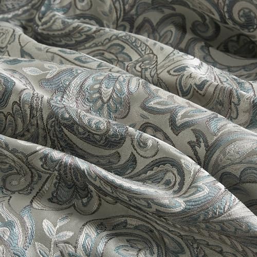 Paisley Jacquard Comforter Set – Soft, Lustrous & All-Season Cozy