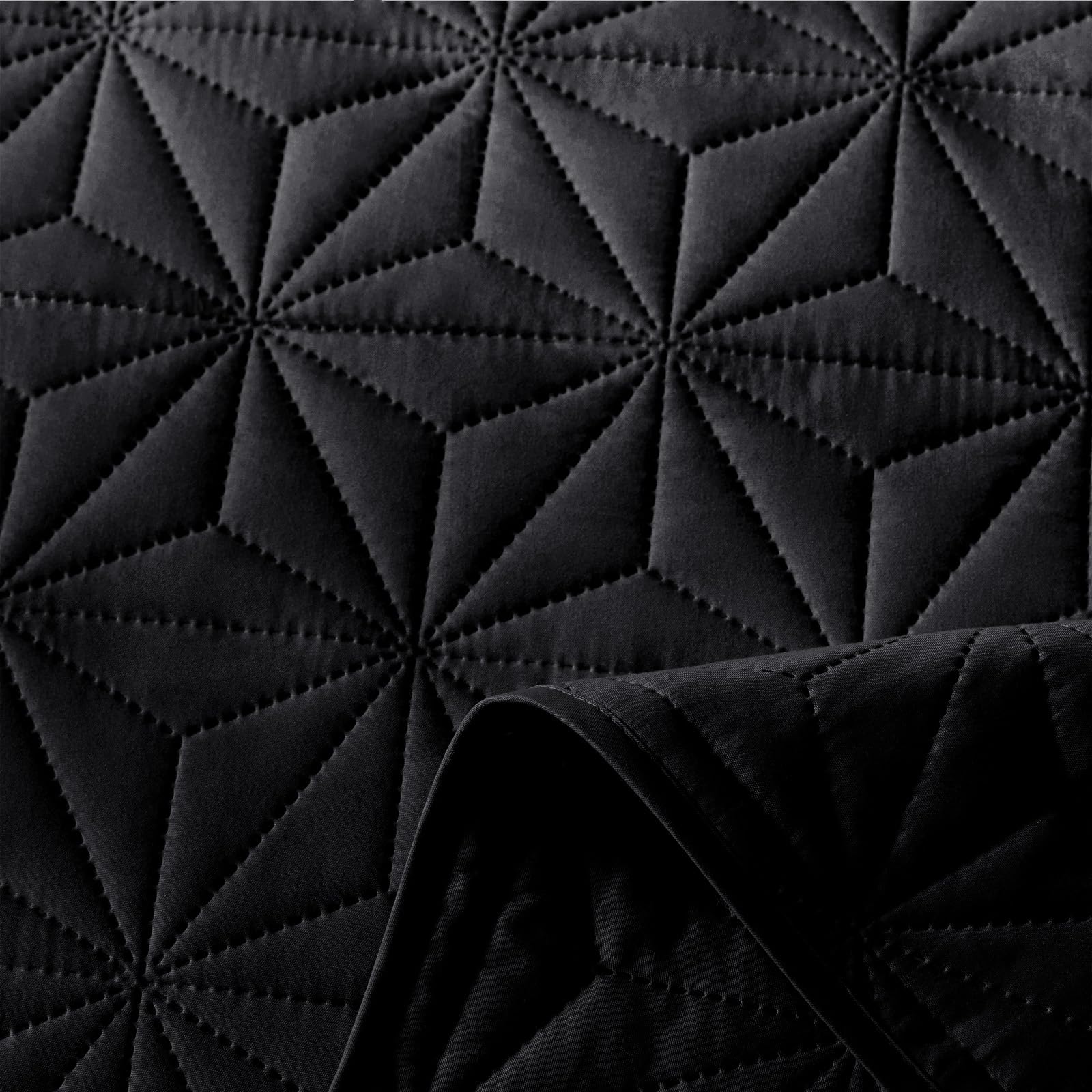 Modern Geometric Ultrasonic Bedspread Set – Lightweight Microfiber Coverlet