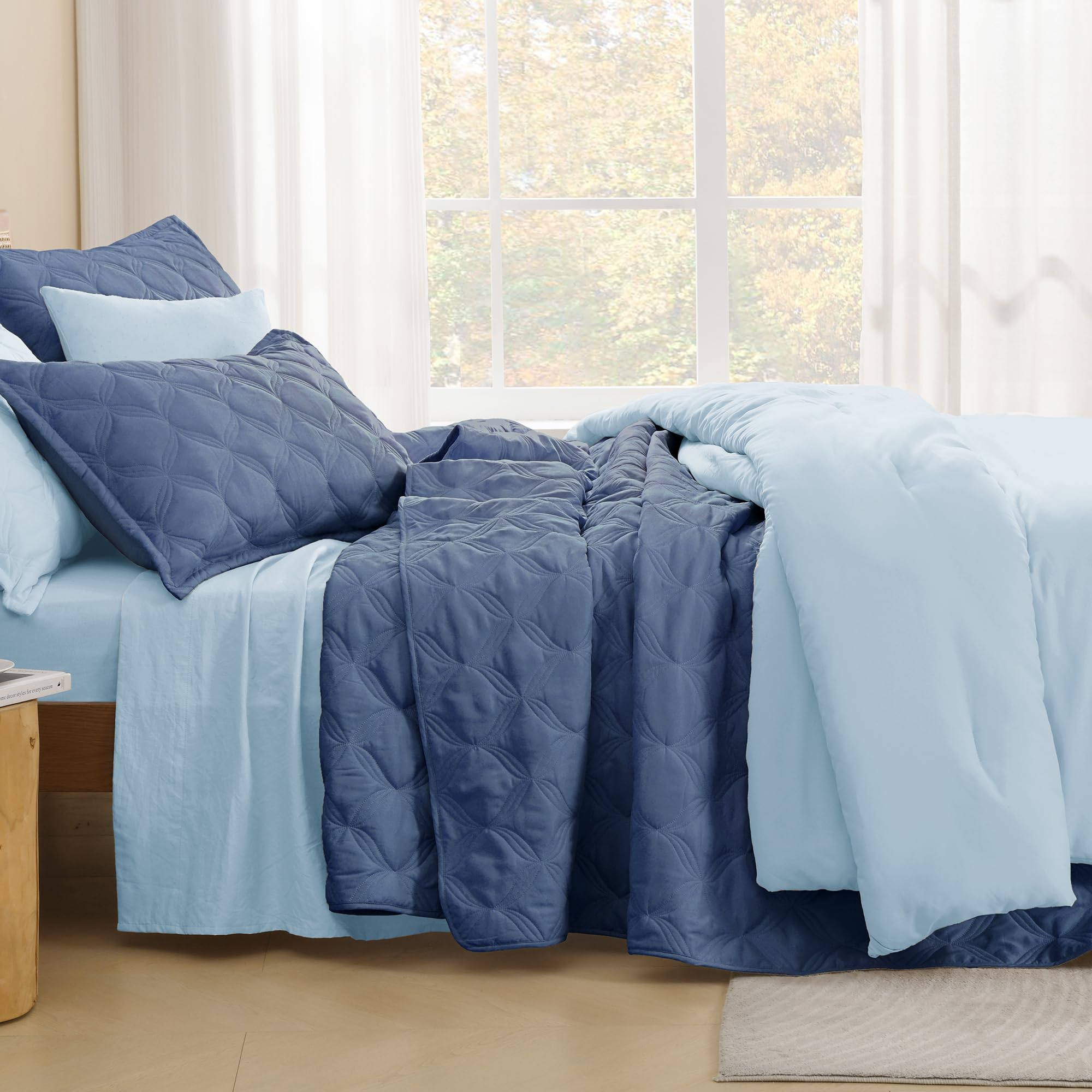 Diamond Quilted Bedspread Set – Classic Stitching & Lightweight Comfort