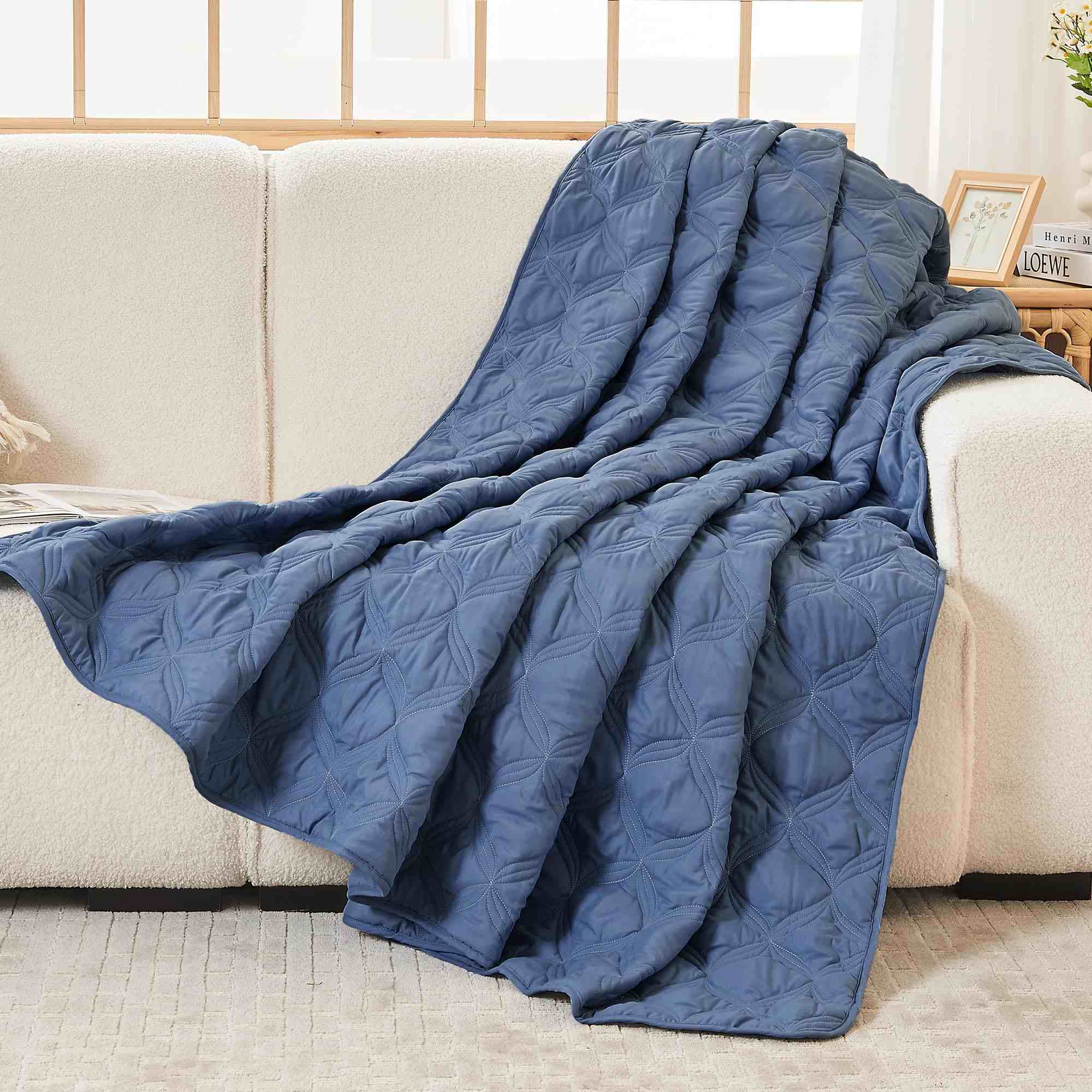 Diamond Quilted Bedspread Set – Classic Stitching & Lightweight Comfort