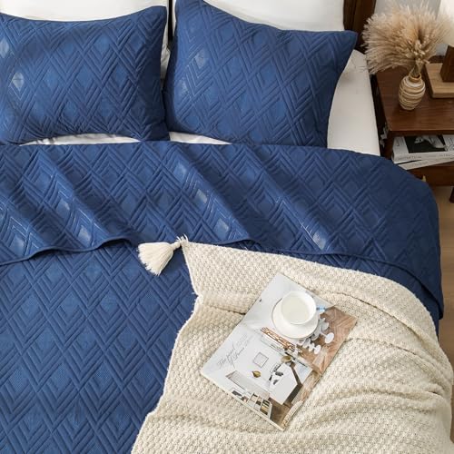 Square Pattern Ultrasonic Bedspread Set – Soft Microfiber & All-Season Style