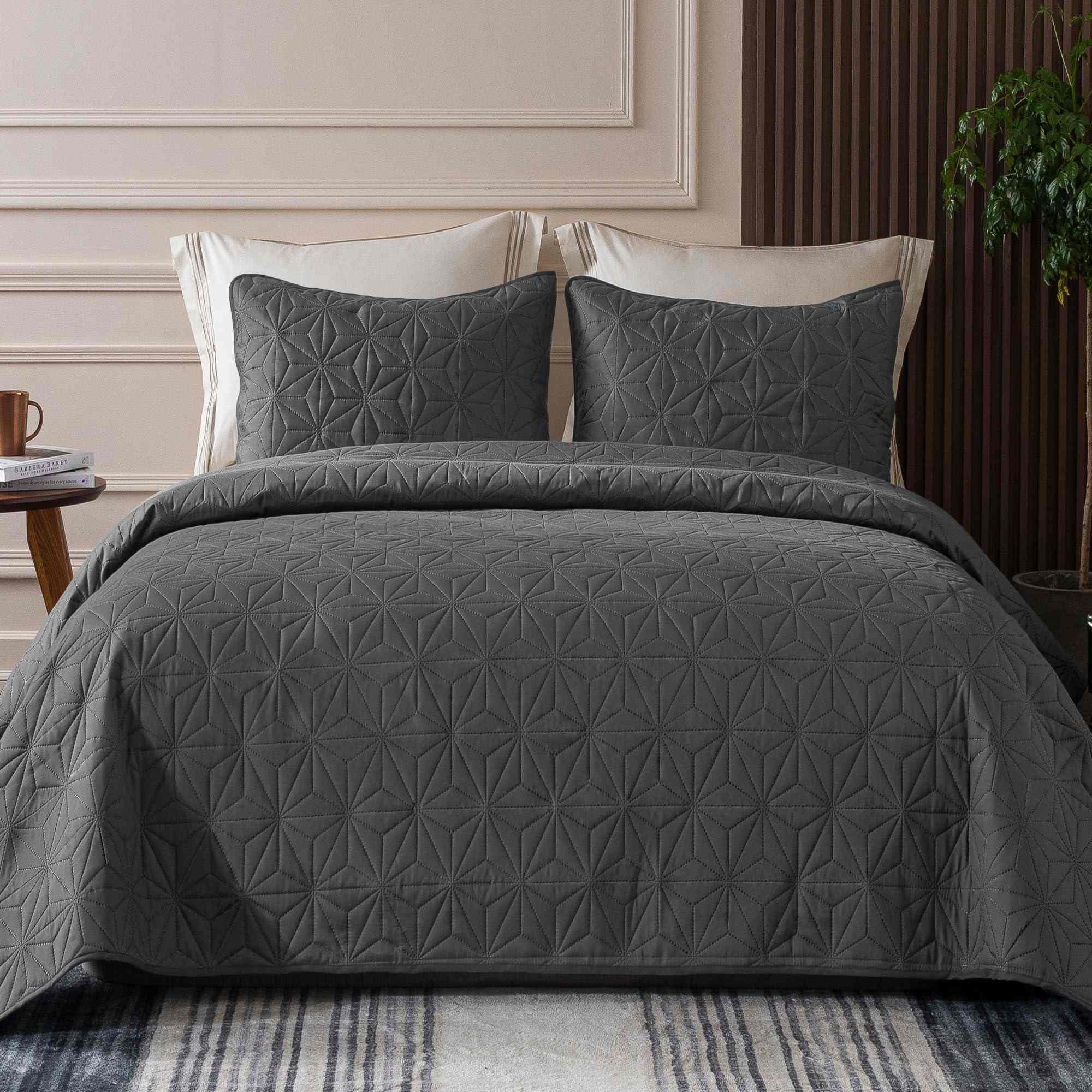 Modern Geometric Ultrasonic Bedspread Set – Lightweight Microfiber Coverlet