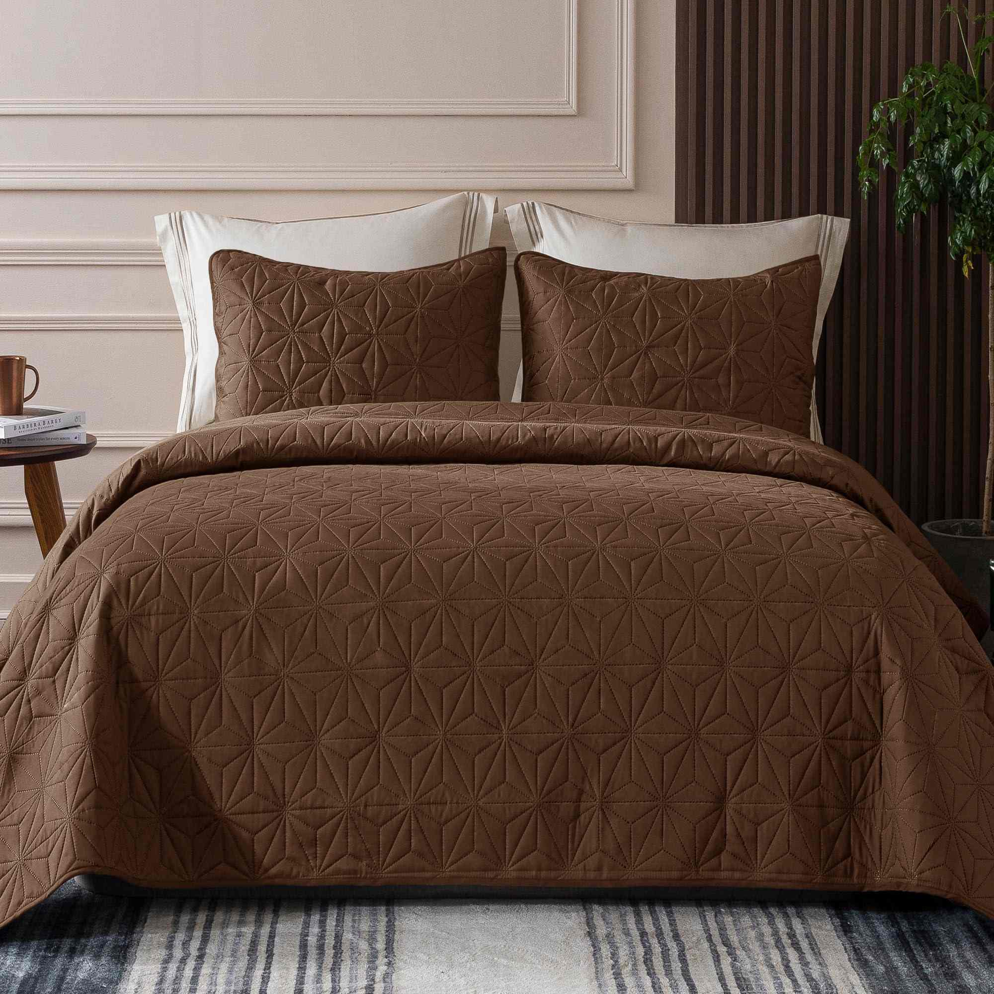 Modern Geometric Ultrasonic Bedspread Set – Lightweight Microfiber Coverlet