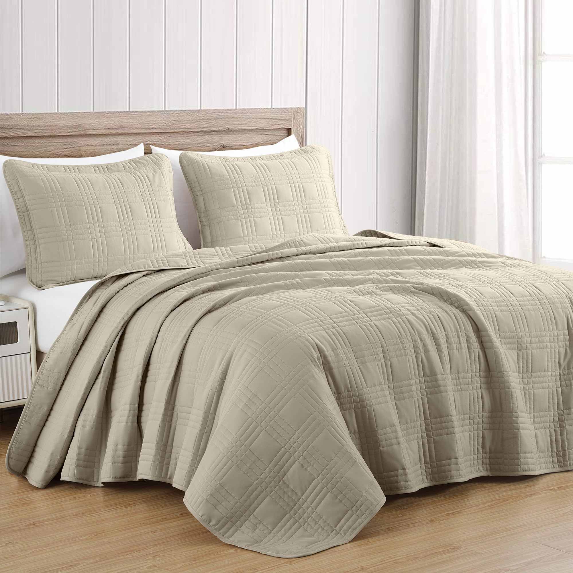Microfiber Quilted Bedspread Set – Grid Stitch 3-Piece Bedding Collection