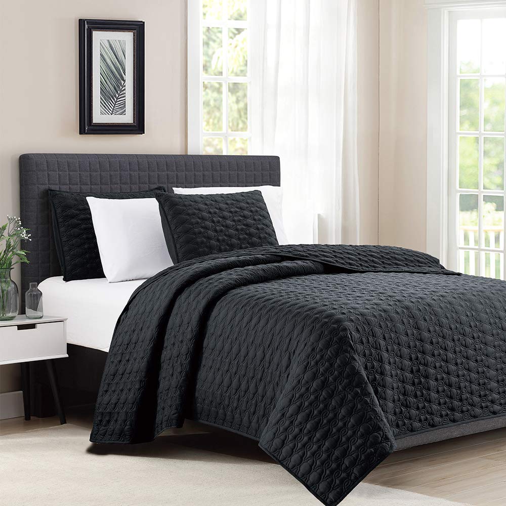 Microfiber Quilted Bedspread Set – Solid Color Geometric Stitch 3-Piece Collection