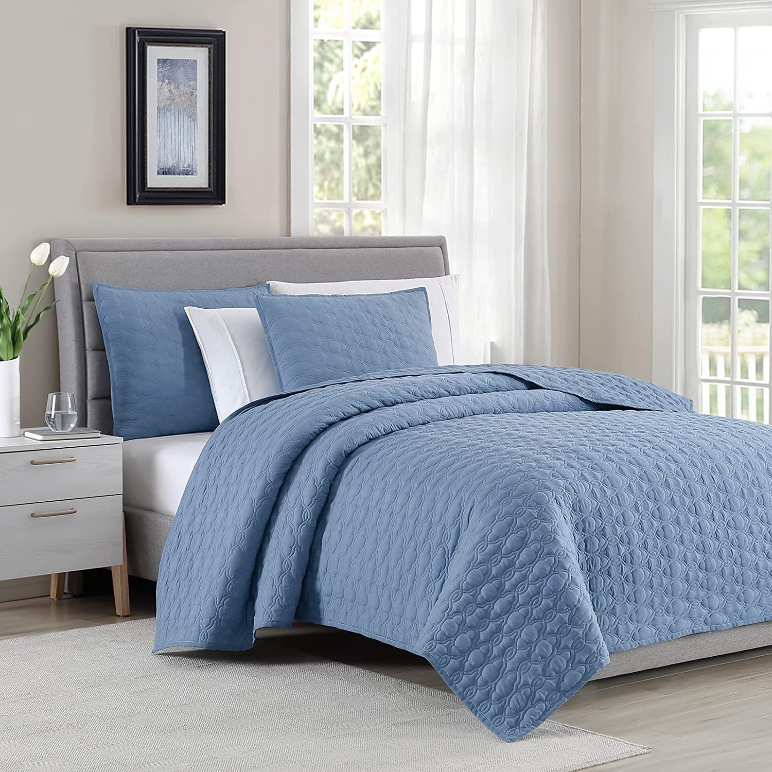 Microfiber Quilted Bedspread Set – Solid Color Geometric Stitch 3-Piece Collection