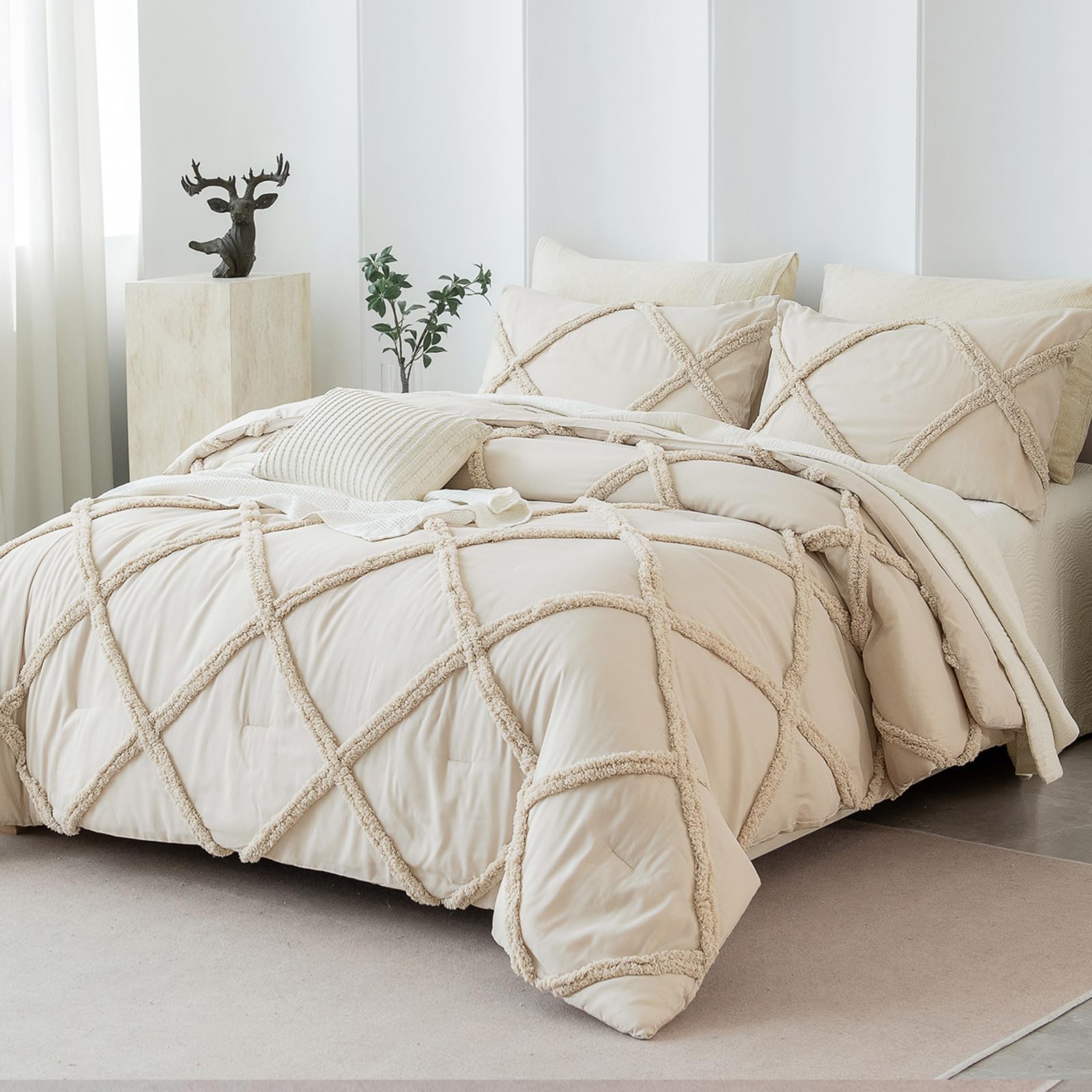 Geometric Tufted Comforter Set – Solid Color Microfiber 3-Piece Bedding Collection
