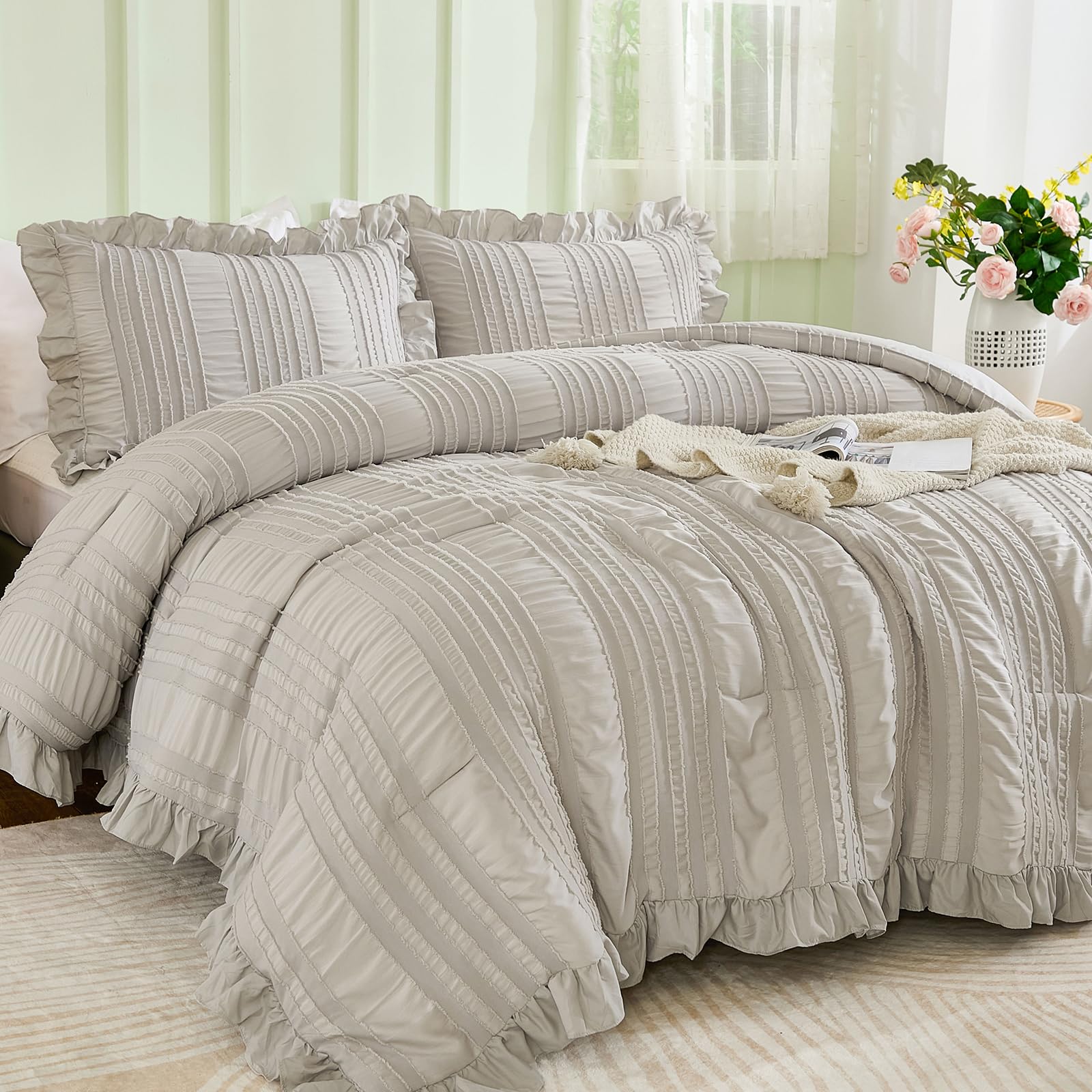 Bohemian Ruffle Seersucker Comforter Set – Tufted Bubble Texture 3-Piece Bedding Collection