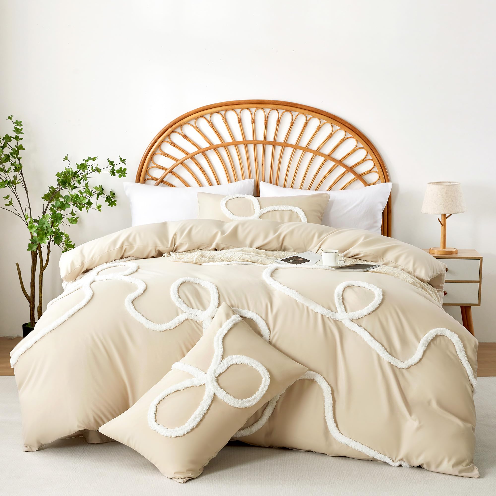 Bow Tufted Comforter Set – 3D Tufted Design Microfiber 3-Piece Bedding Collection