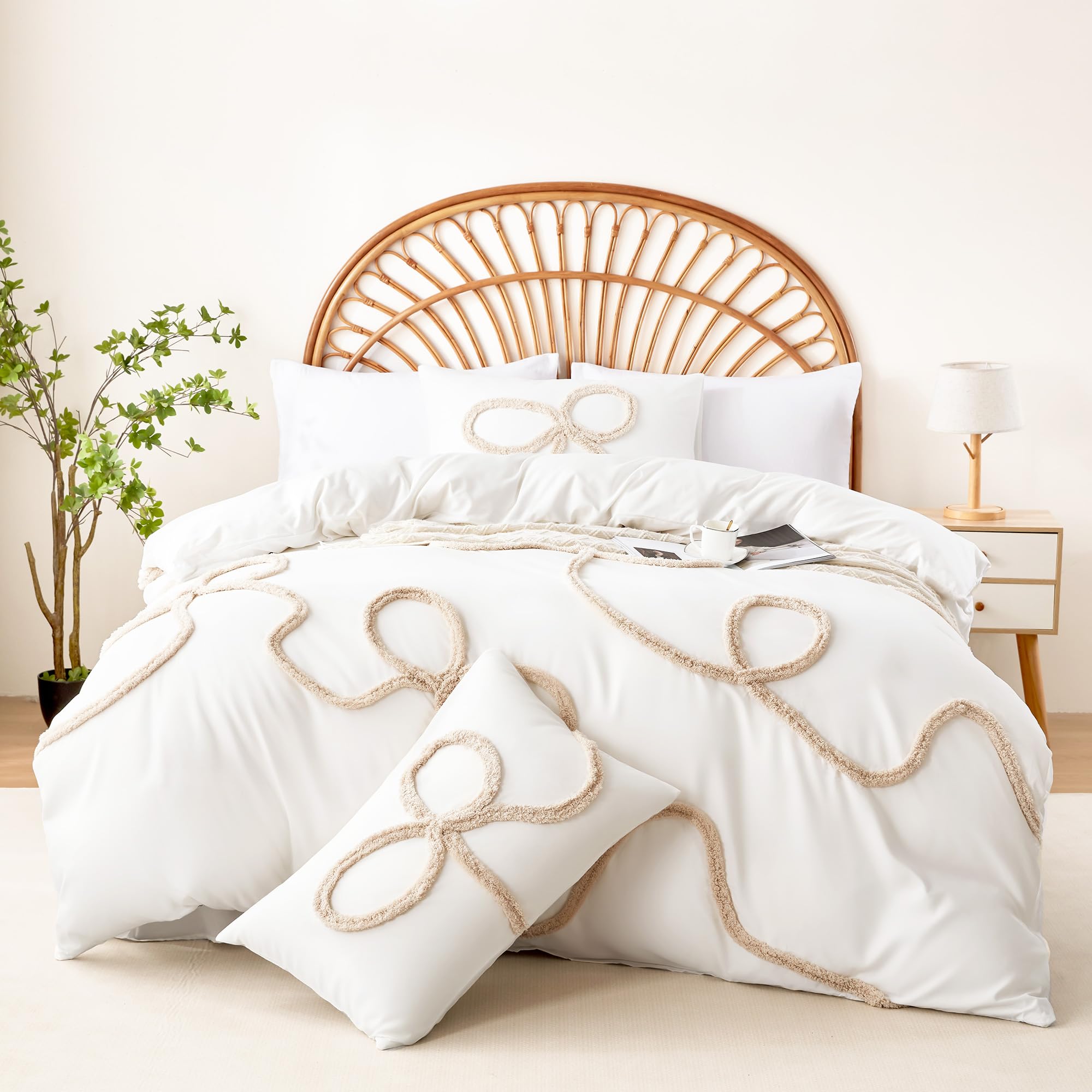 Bow Tufted Comforter Set – 3D Tufted Design Microfiber 3-Piece Bedding Collection
