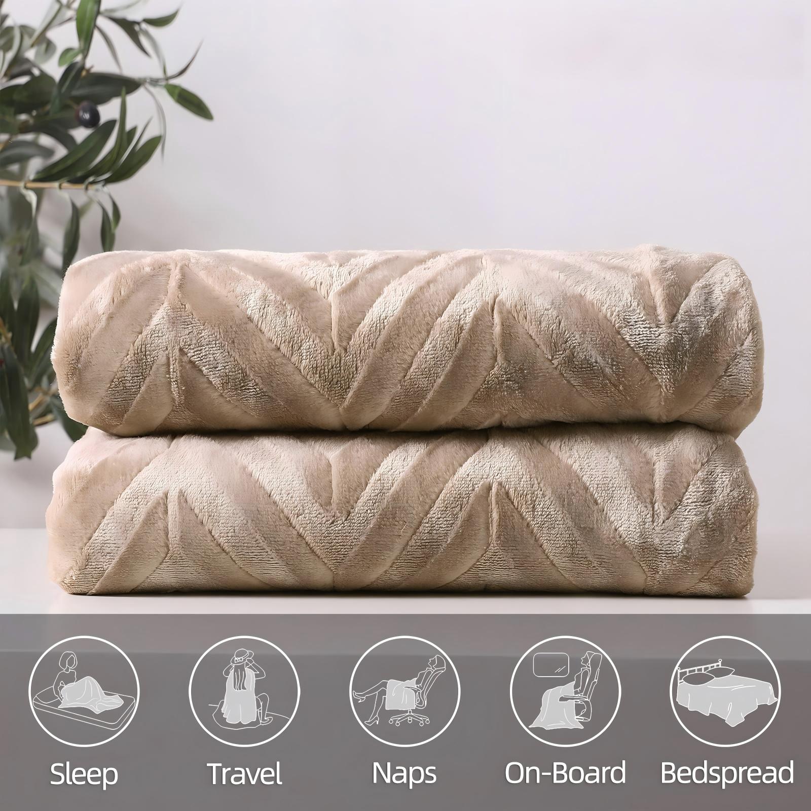 Ultra-Soft Flannel Fleece Blanket – Plush All-Season Throw for Home & Travel