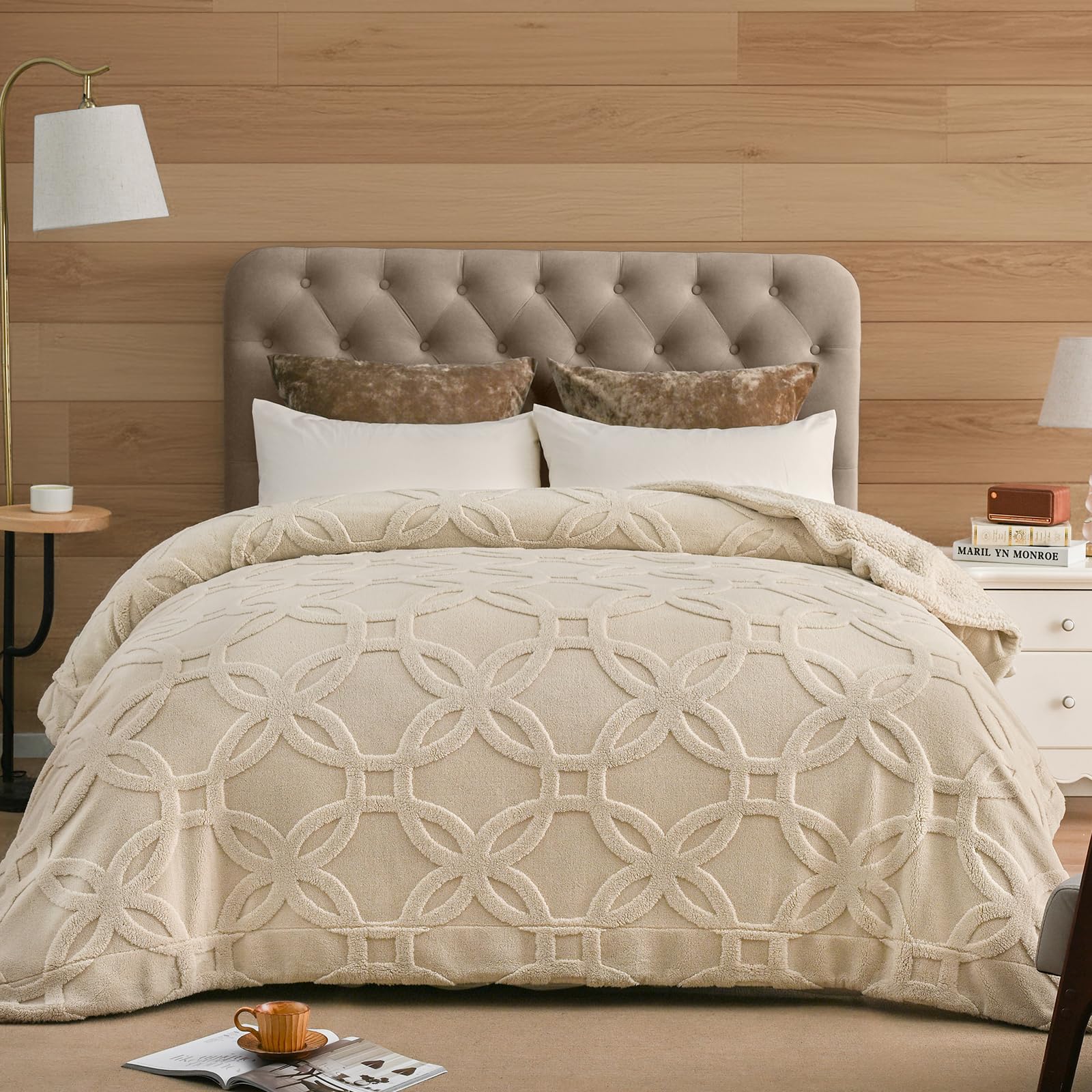 Jacquard Flannel & Sherpa Reversible Throw Blanket – Embossed All-Season Comfort