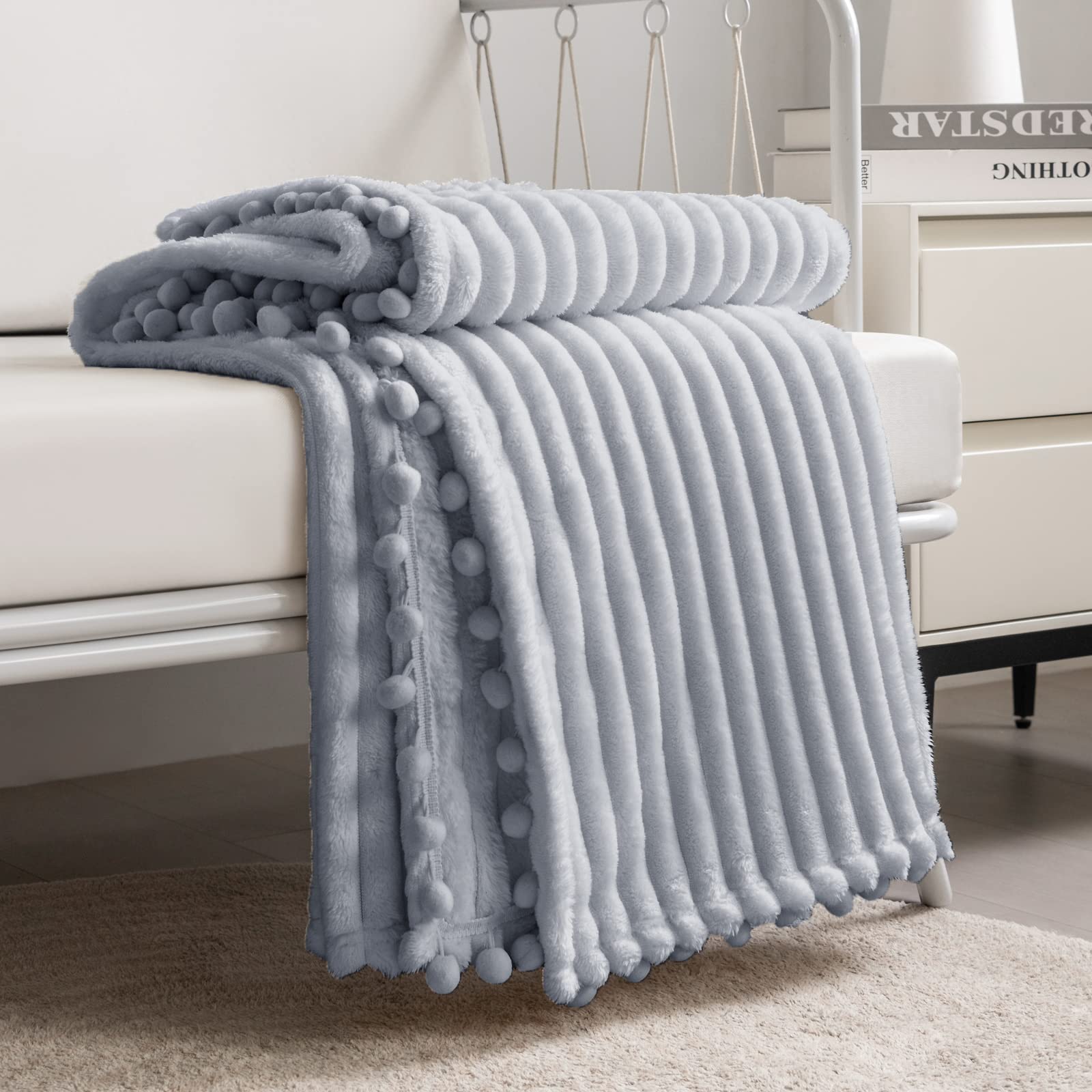Pom-Pom Tassel Flannel Throw Blanket – Striped Soft Fleece Decorative Blanket