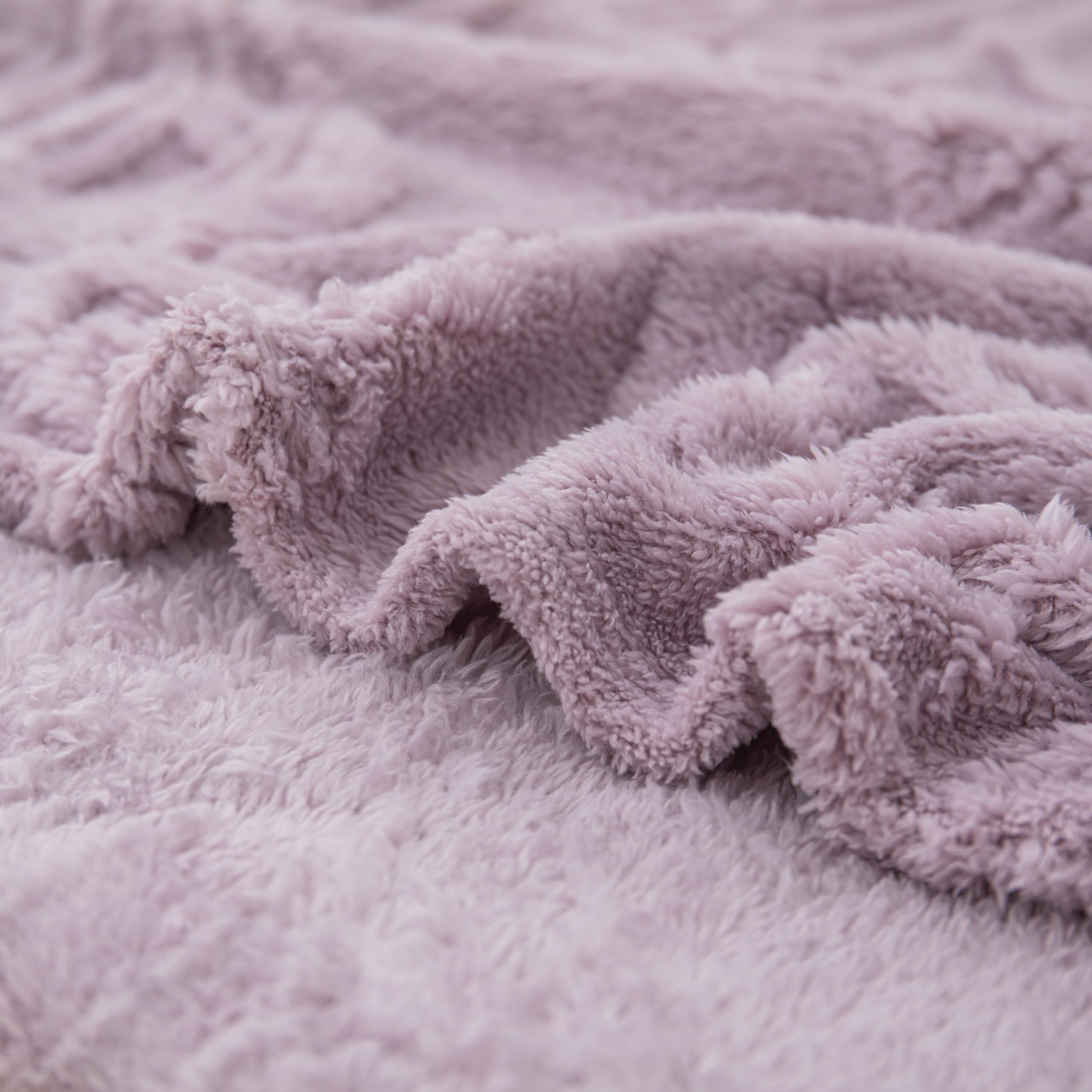 3D Butterfly Jacquard Flannel Throw Blanket – Soft Plush Microfiber Fleece