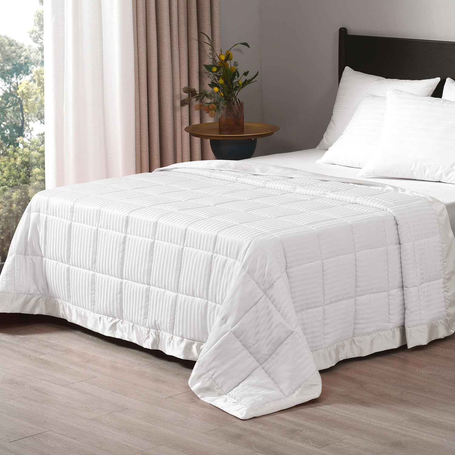 Striped Jacquard Summer Comforter – Satin Piping & Lightweight Loft