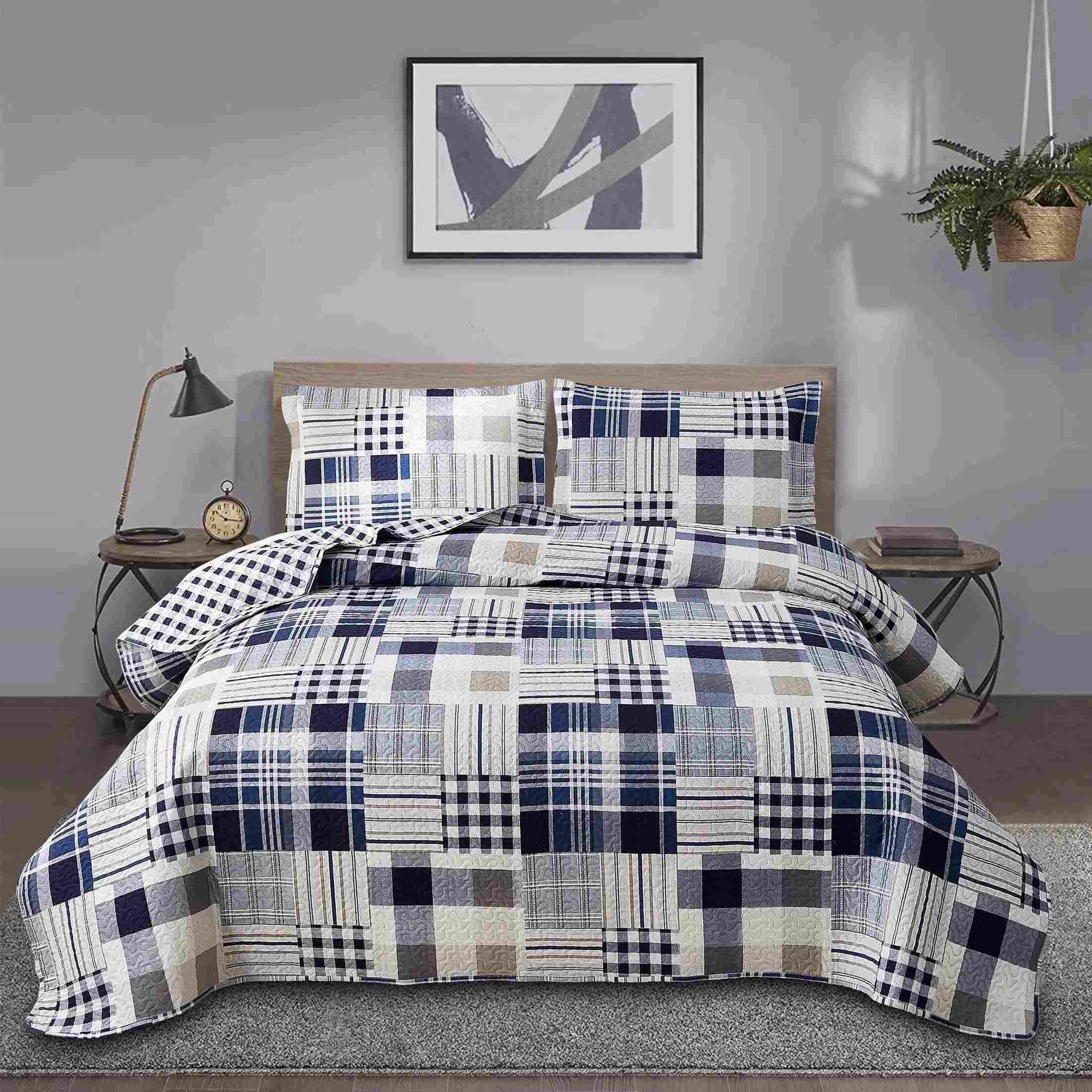 Reversible Plaid Patchwork Ultrasonic Bedspread 3-Piece Set