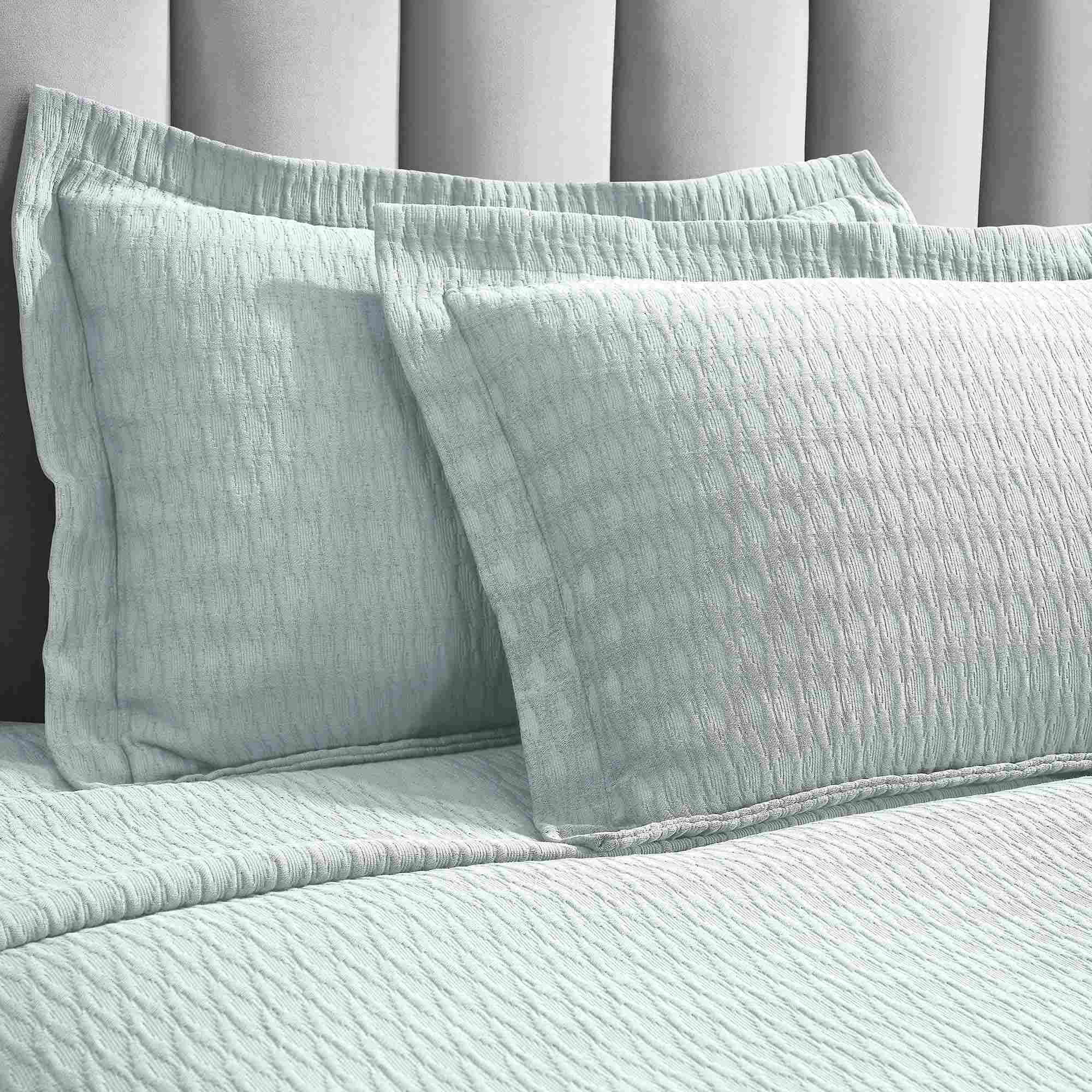 Natural Cotton Geometric Jacquard Quilted Bedspread 3-Piece Set