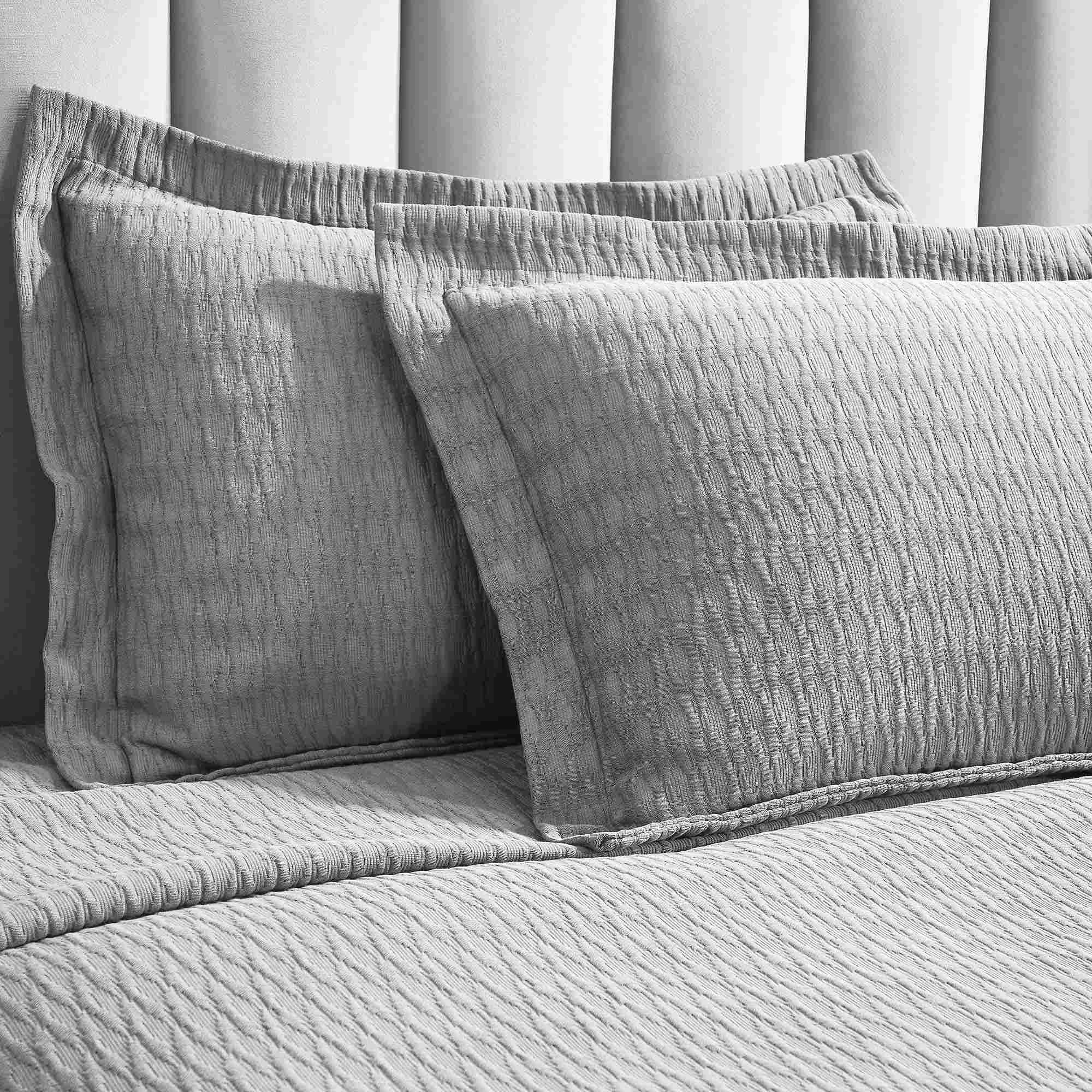 Natural Cotton Geometric Jacquard Quilted Bedspread 3-Piece Set