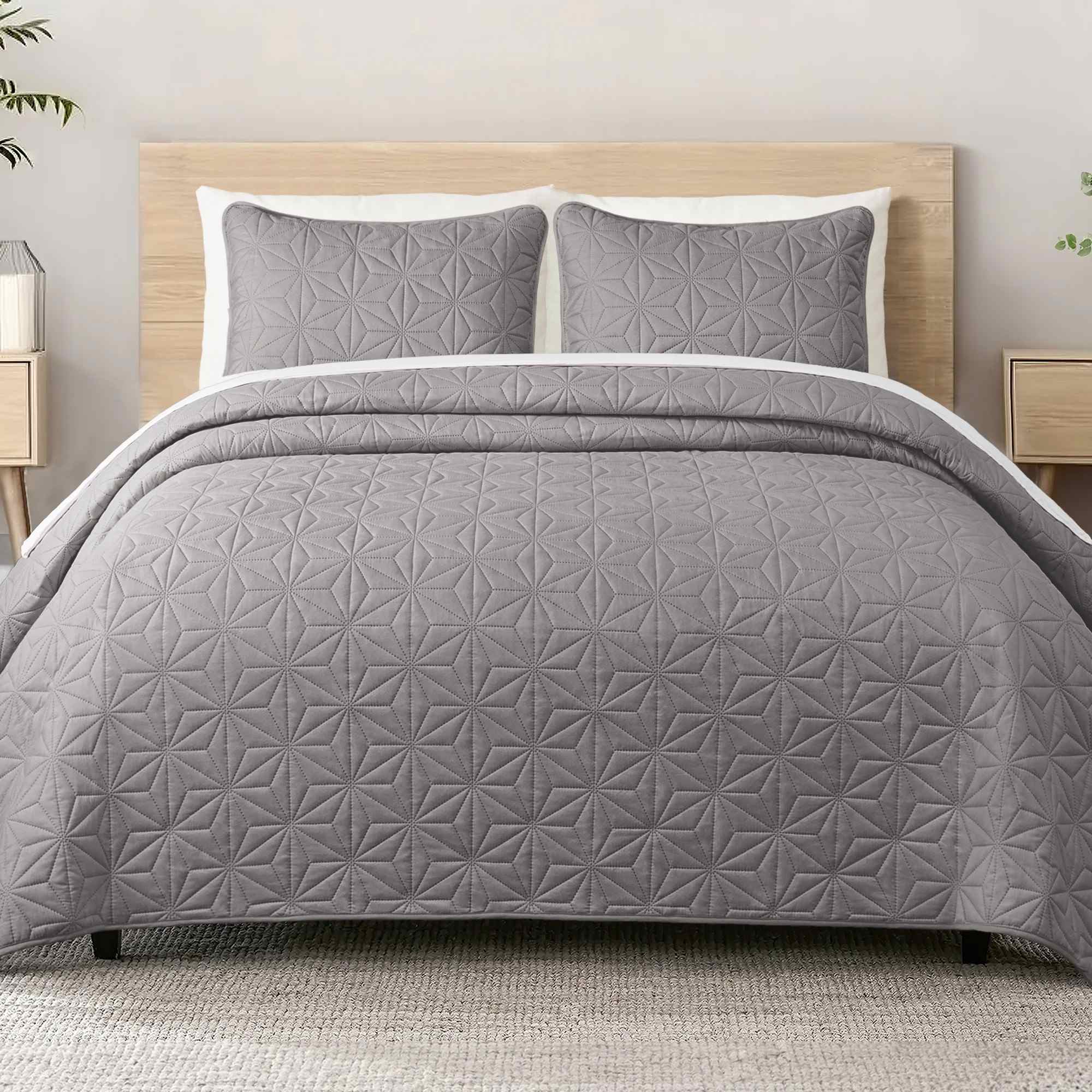 Ultrasonic Microfiber Bedspread Set – Lightweight, Soft & Versatile