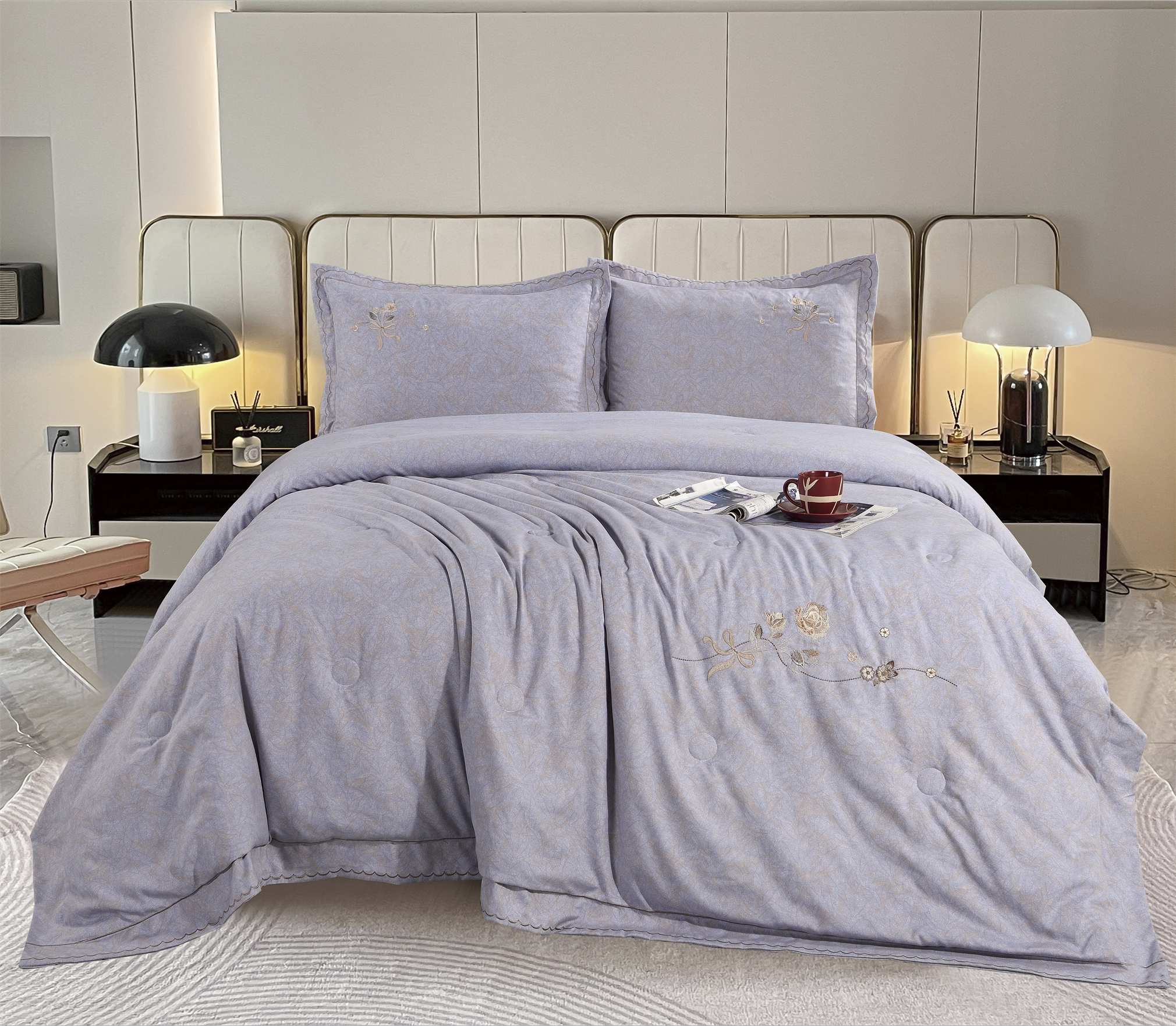 Subtle Jacquard Embroidered Quilt Set, Lightweight & Breathable, 4-Piece