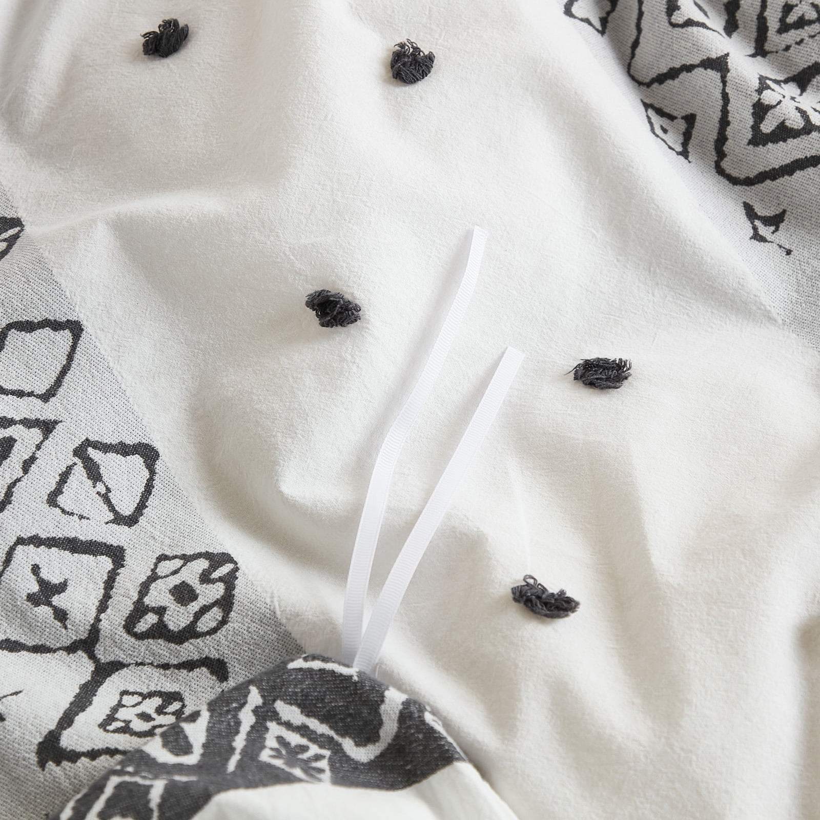 Bohemian Washed Cotton Embroidered Tufted Duvet Cover Set – Geometric Diamond Design with Hidden Zipper & Corner Ties (3-Piece)