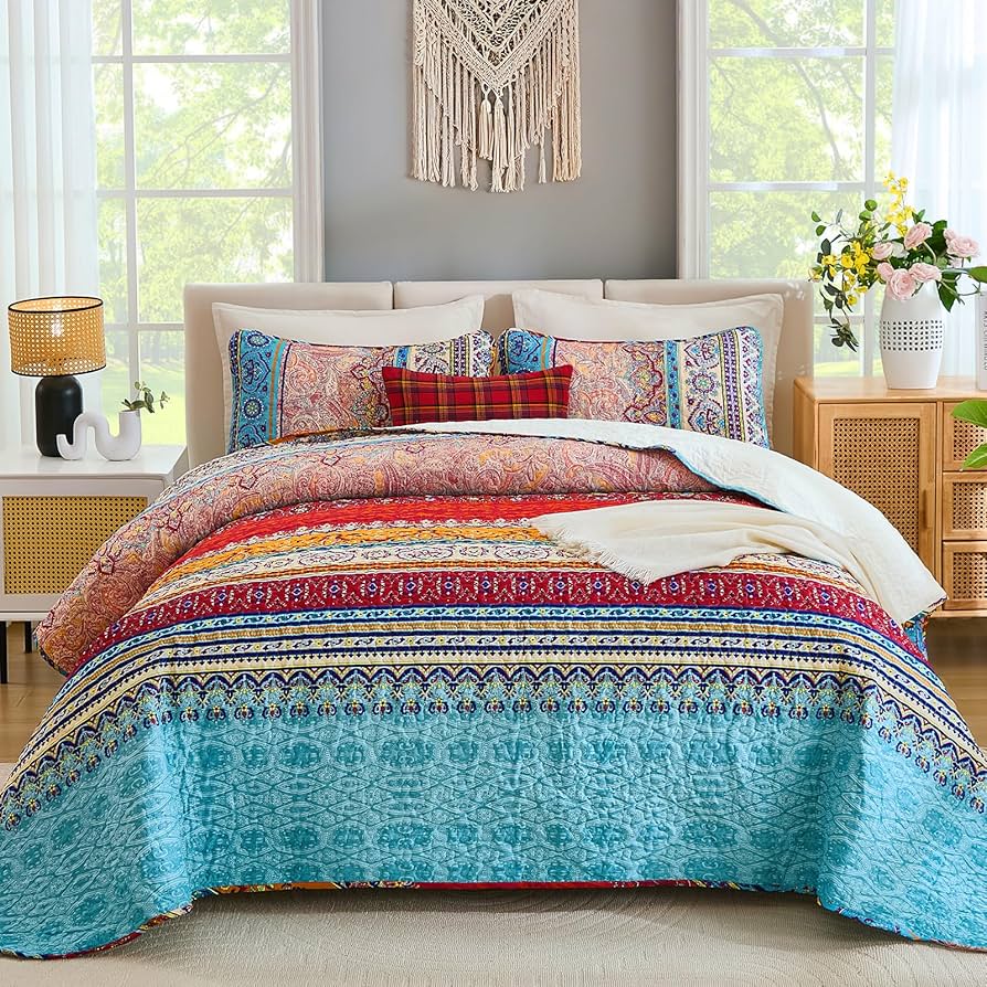3-Piece Quilted Bedcover Set with Exotic Bohemian Mandala and Paisley Theme